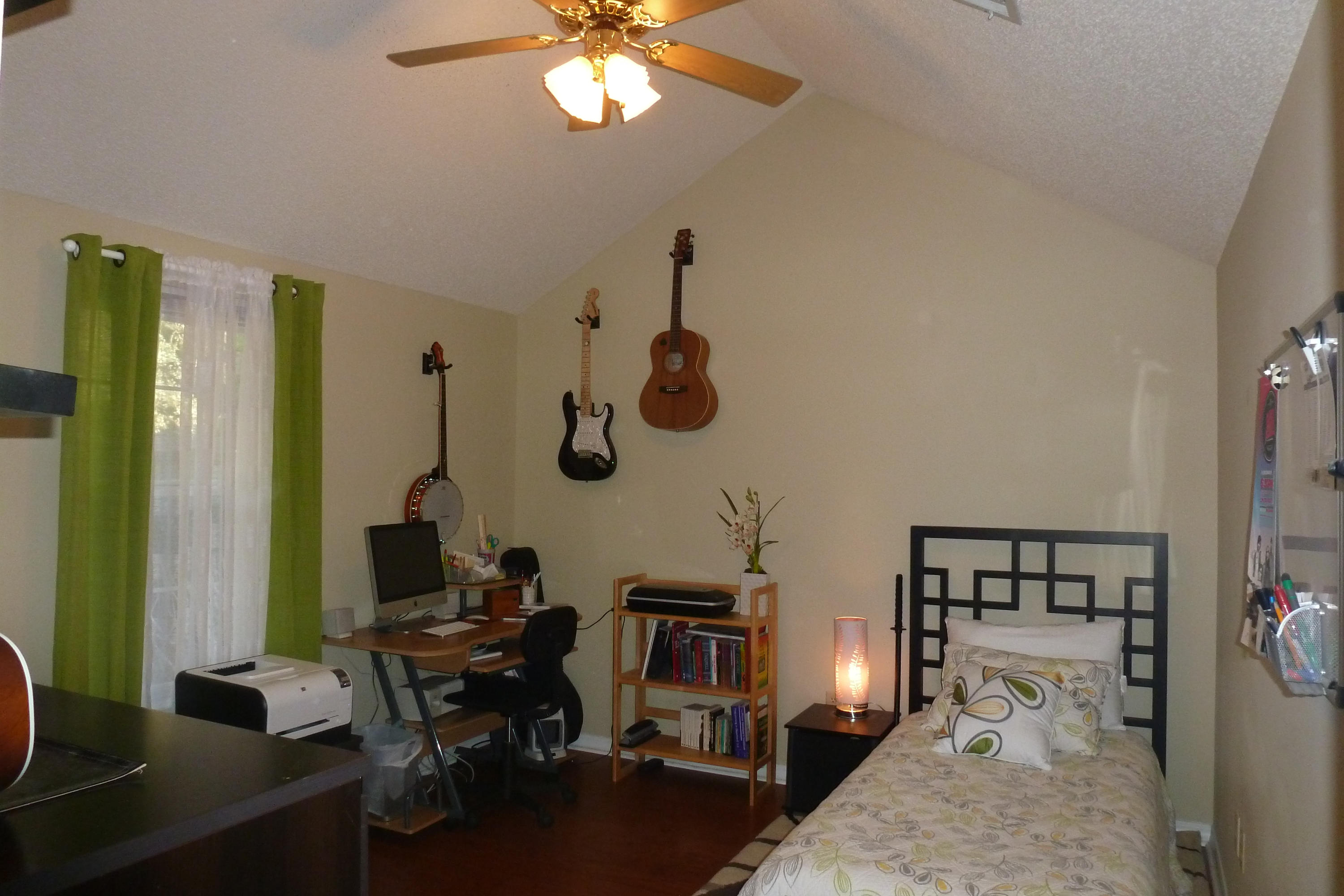 PARKWOOD ESTATES PH 1 BLUEWATER BAY - Residential