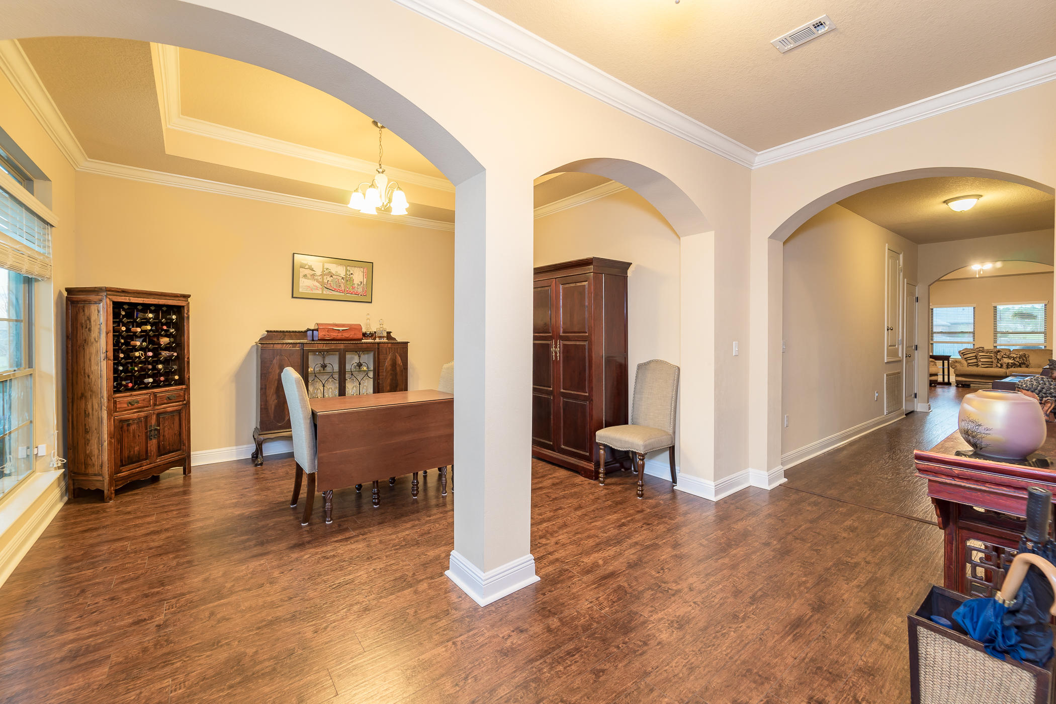 BROWNSTONE MANOR - Residential