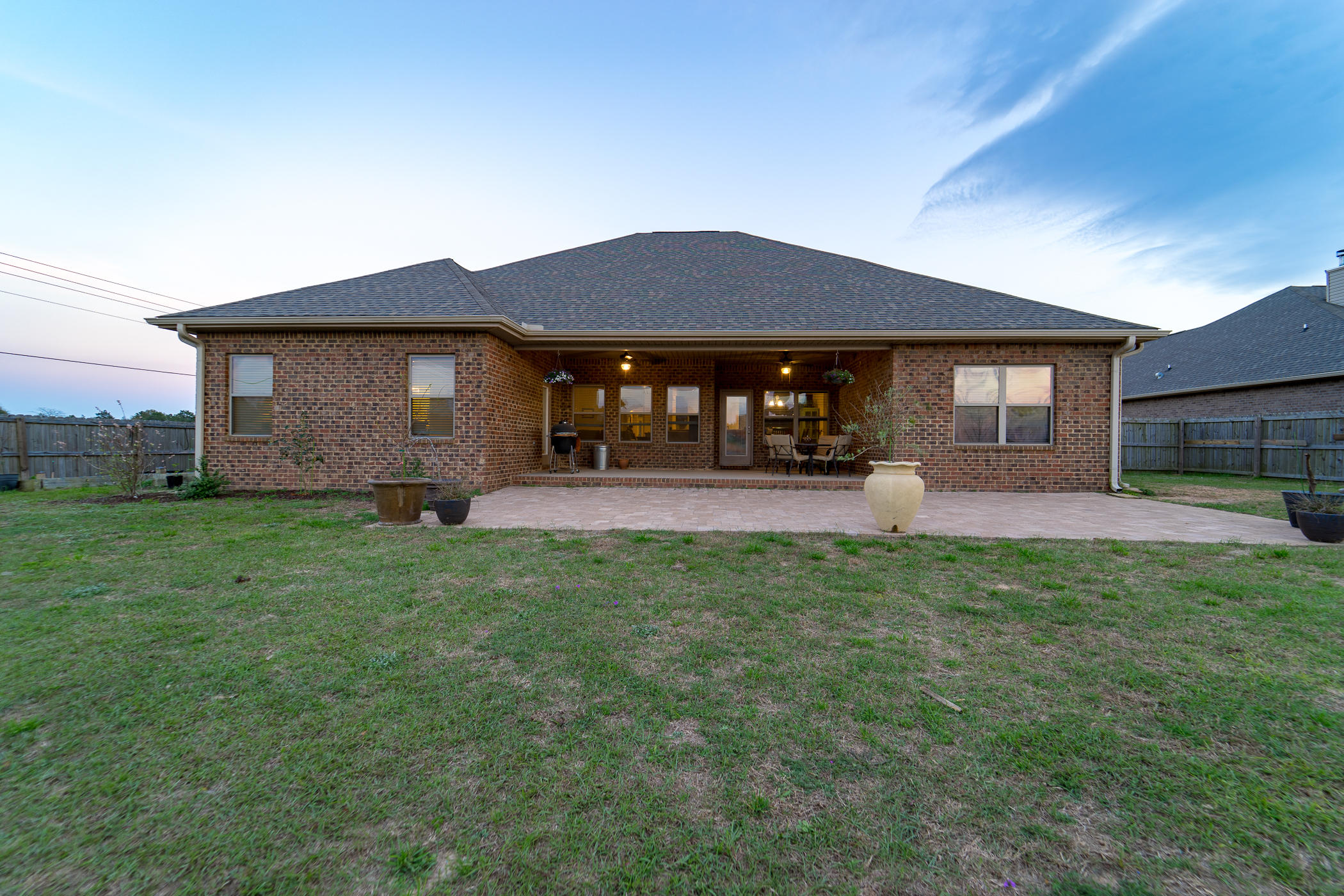 BROWNSTONE MANOR - Residential