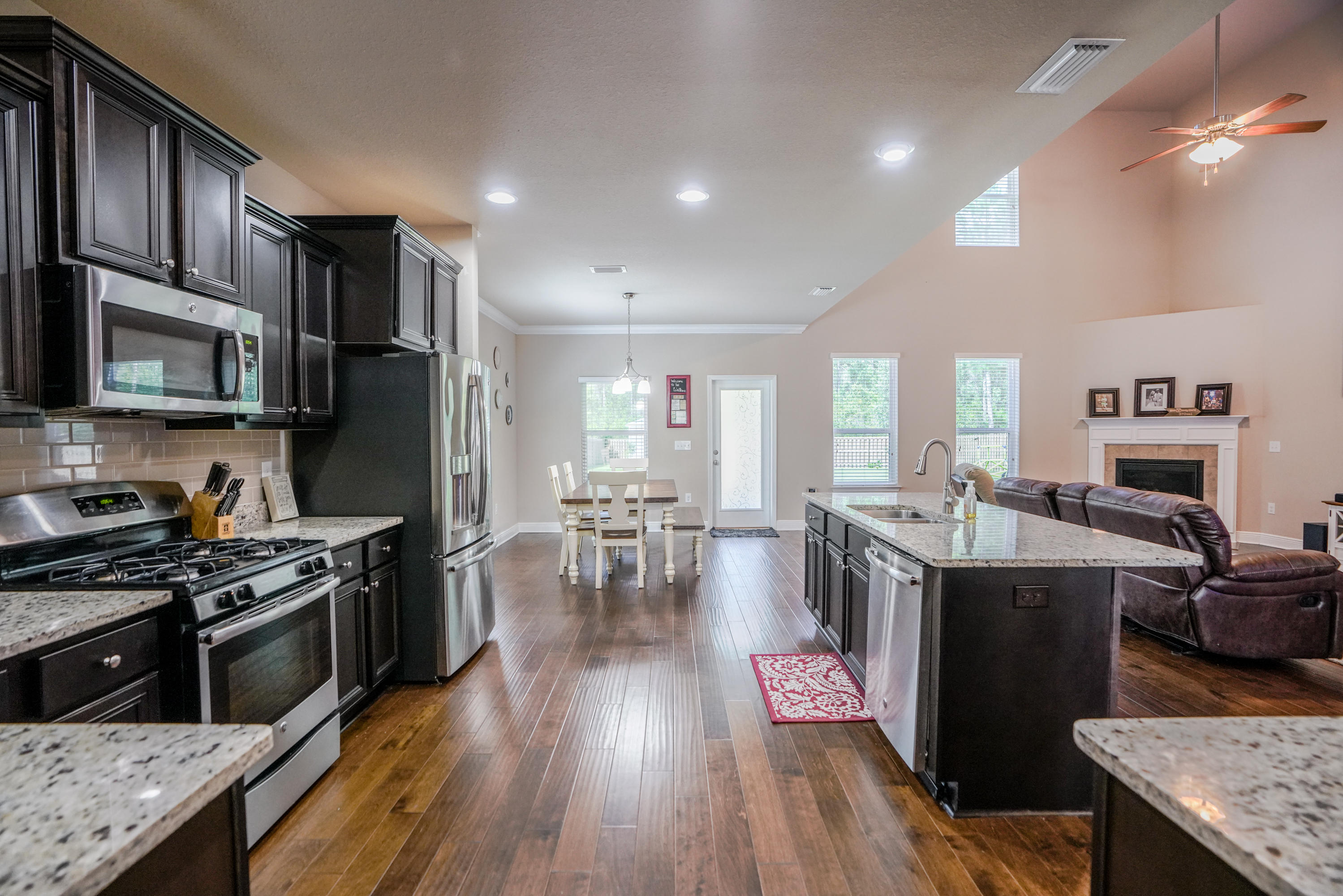 HAMMOCK BAY - Residential