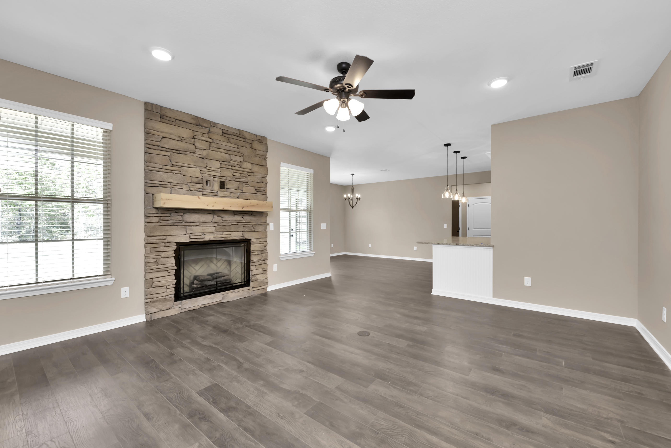 TIMBERLAND RIDGE - Residential