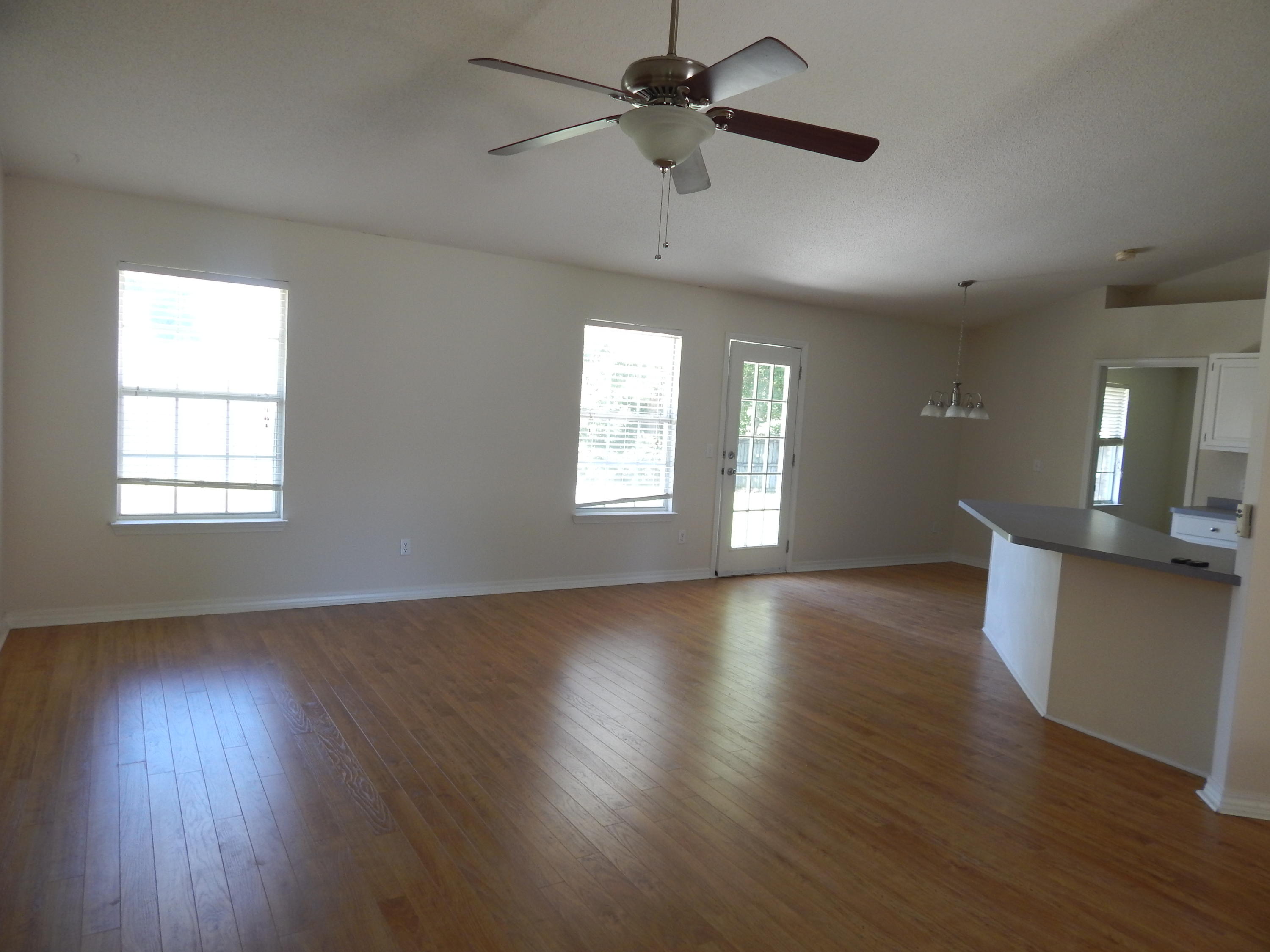 CHEROKEE BEND S/D - Residential