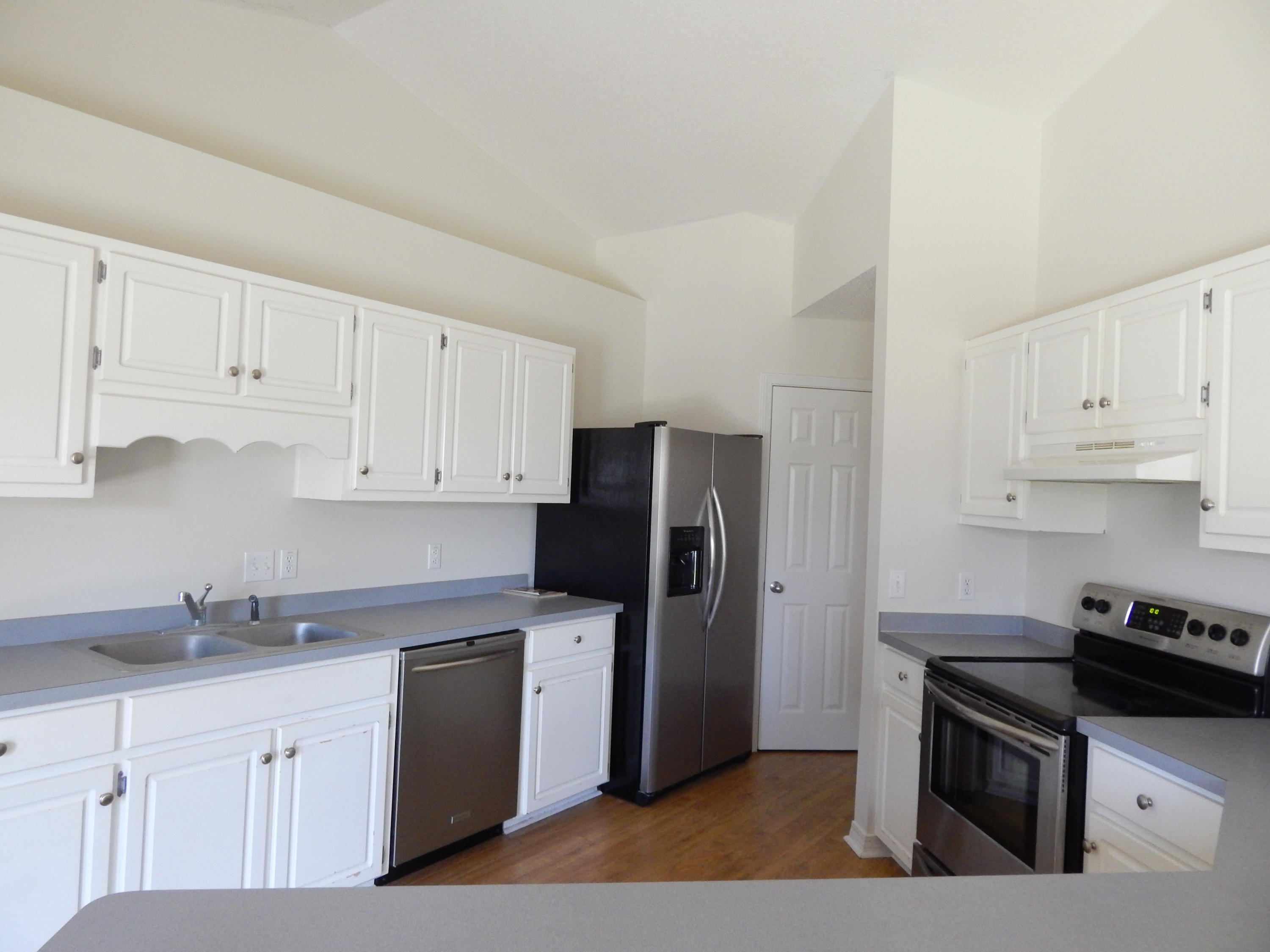 CHEROKEE BEND S/D - Residential