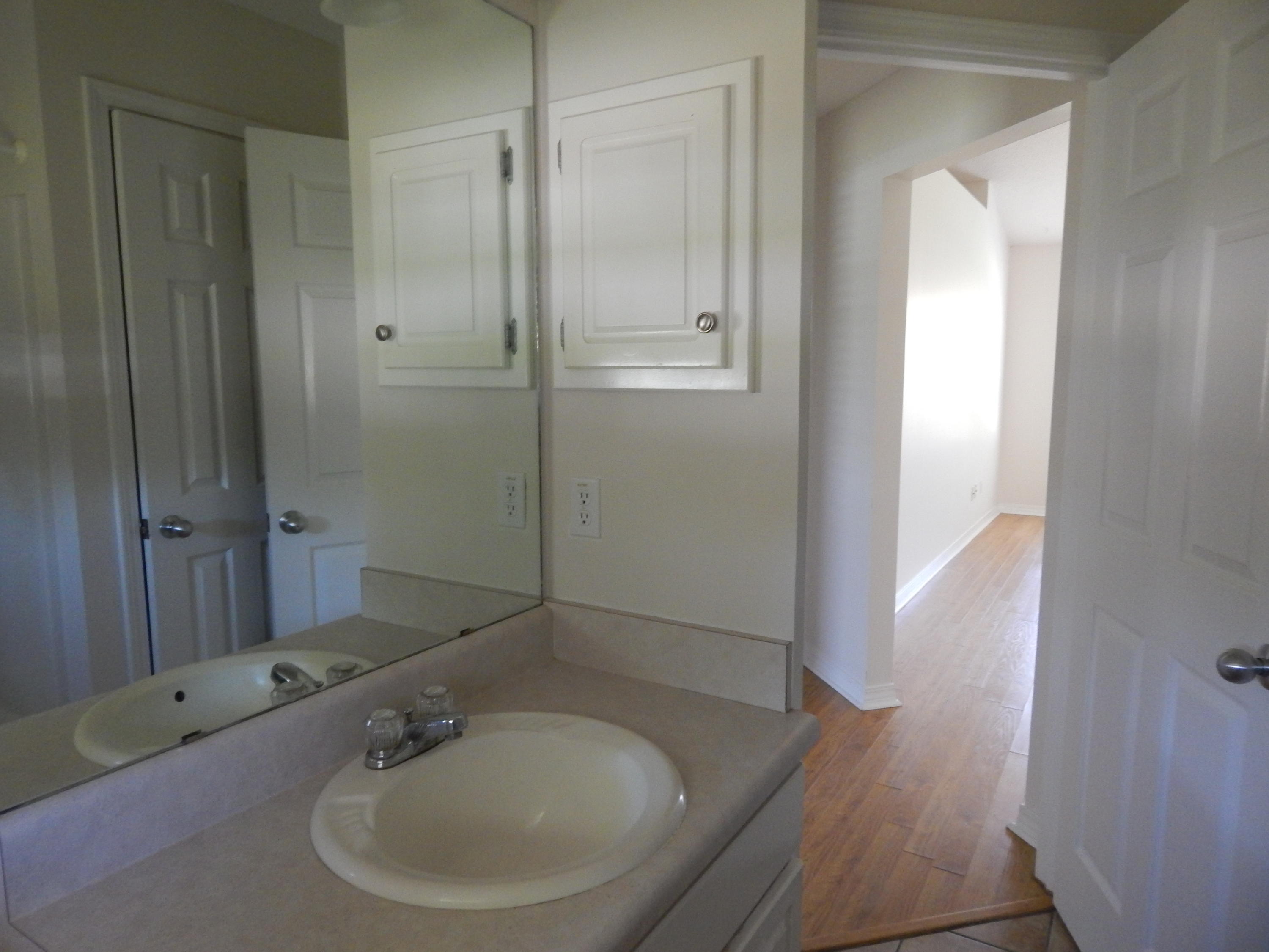 CHEROKEE BEND S/D - Residential