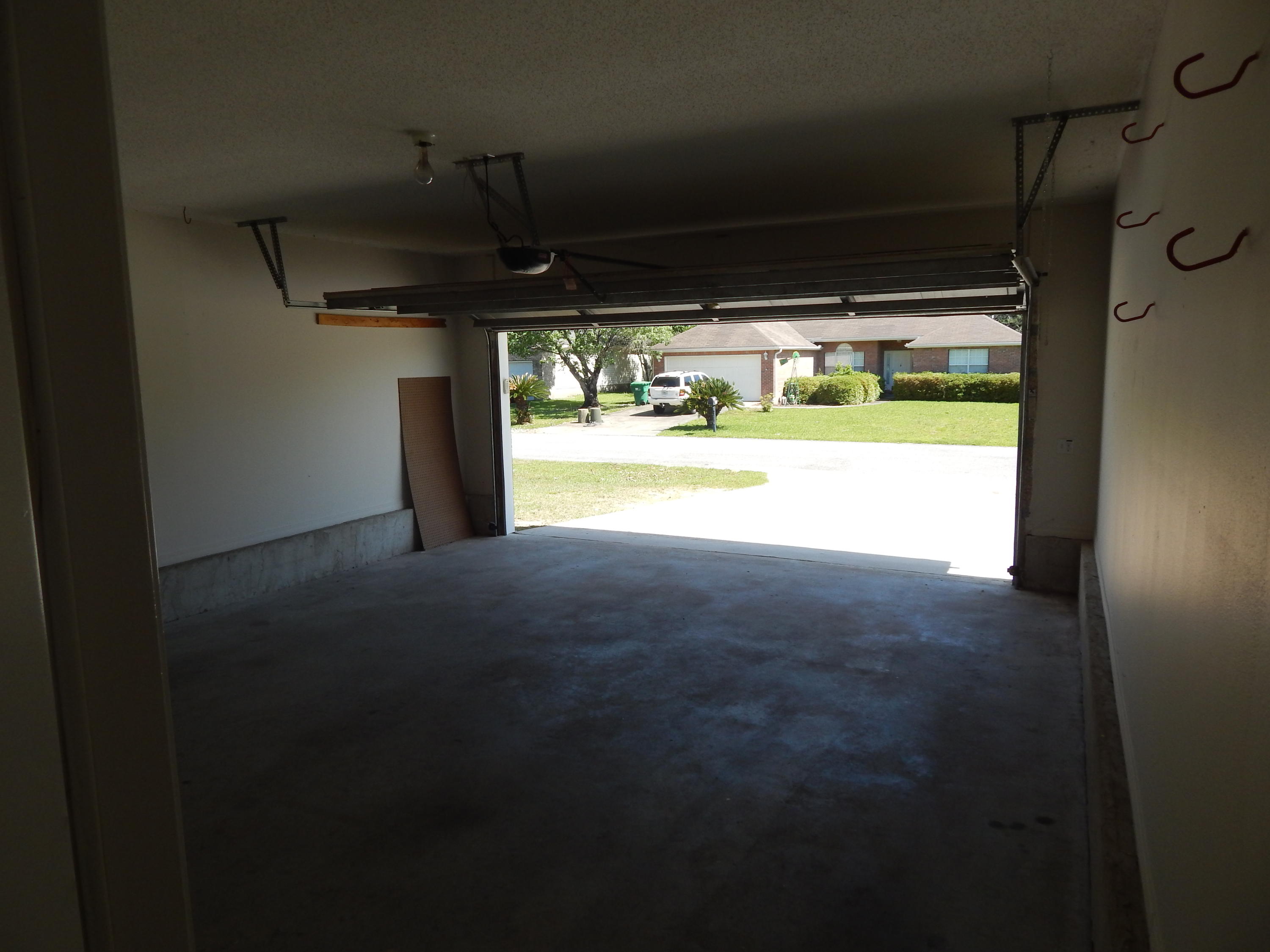 CHEROKEE BEND S/D - Residential
