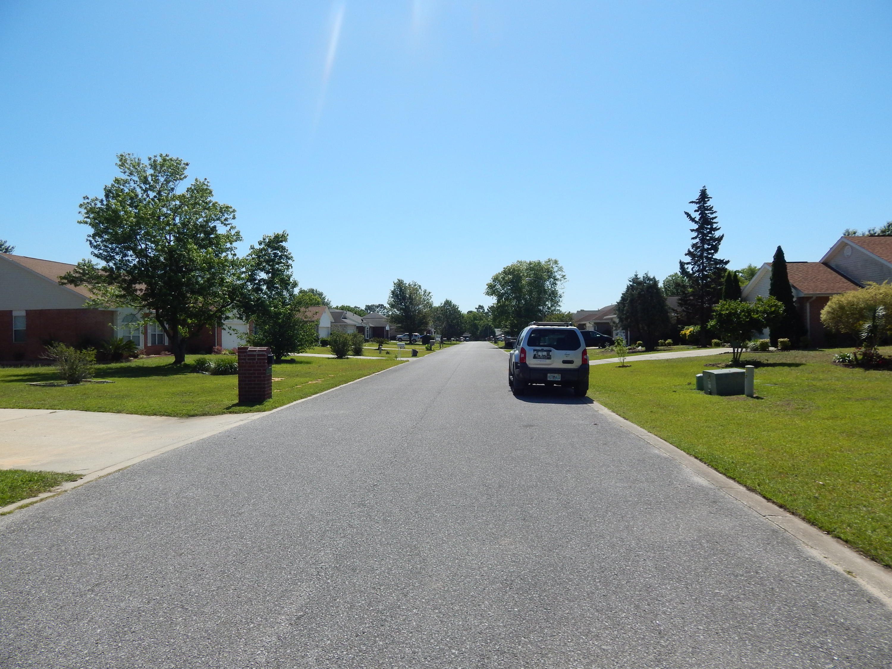 CHEROKEE BEND S/D - Residential