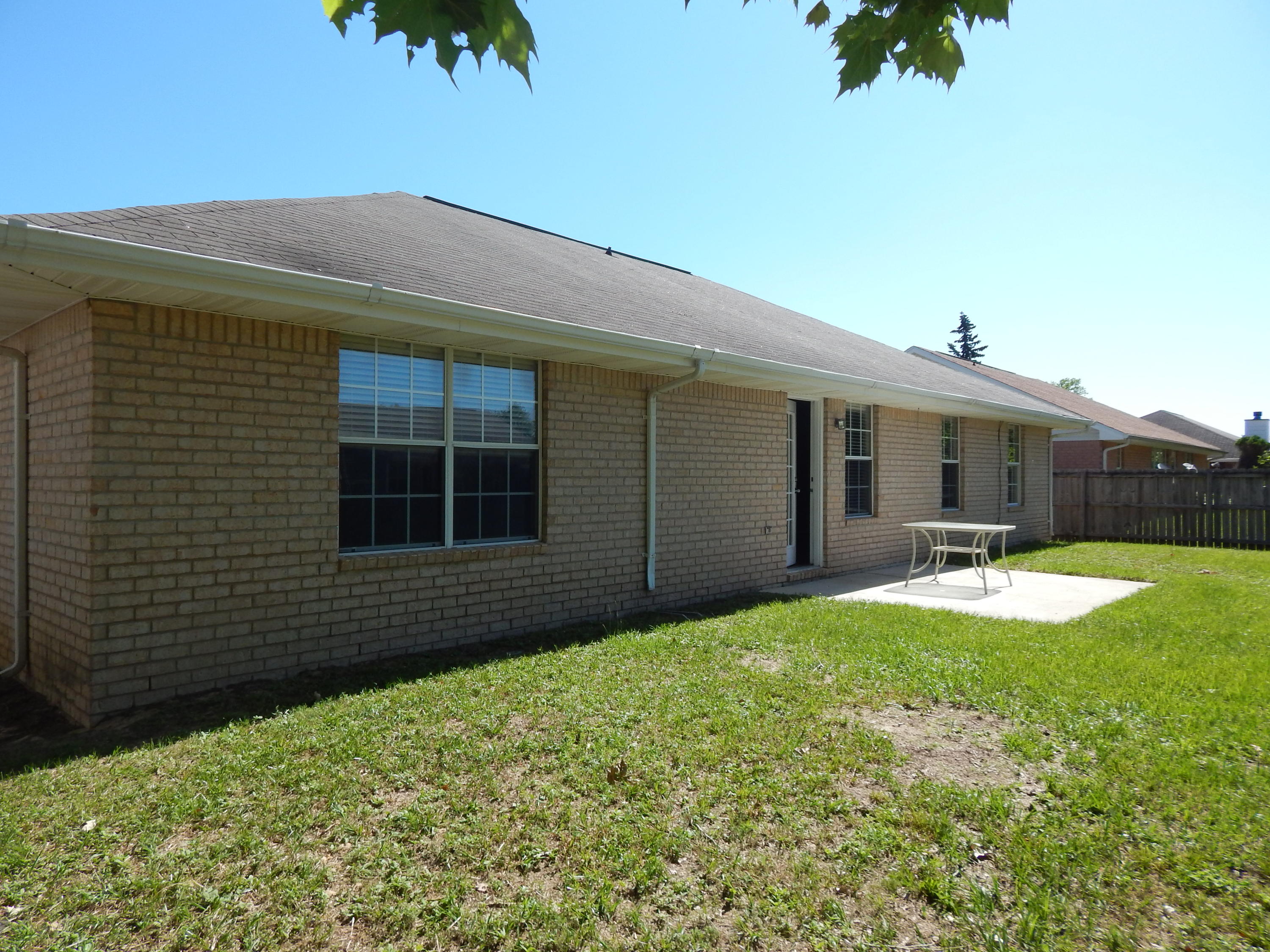 CHEROKEE BEND S/D - Residential
