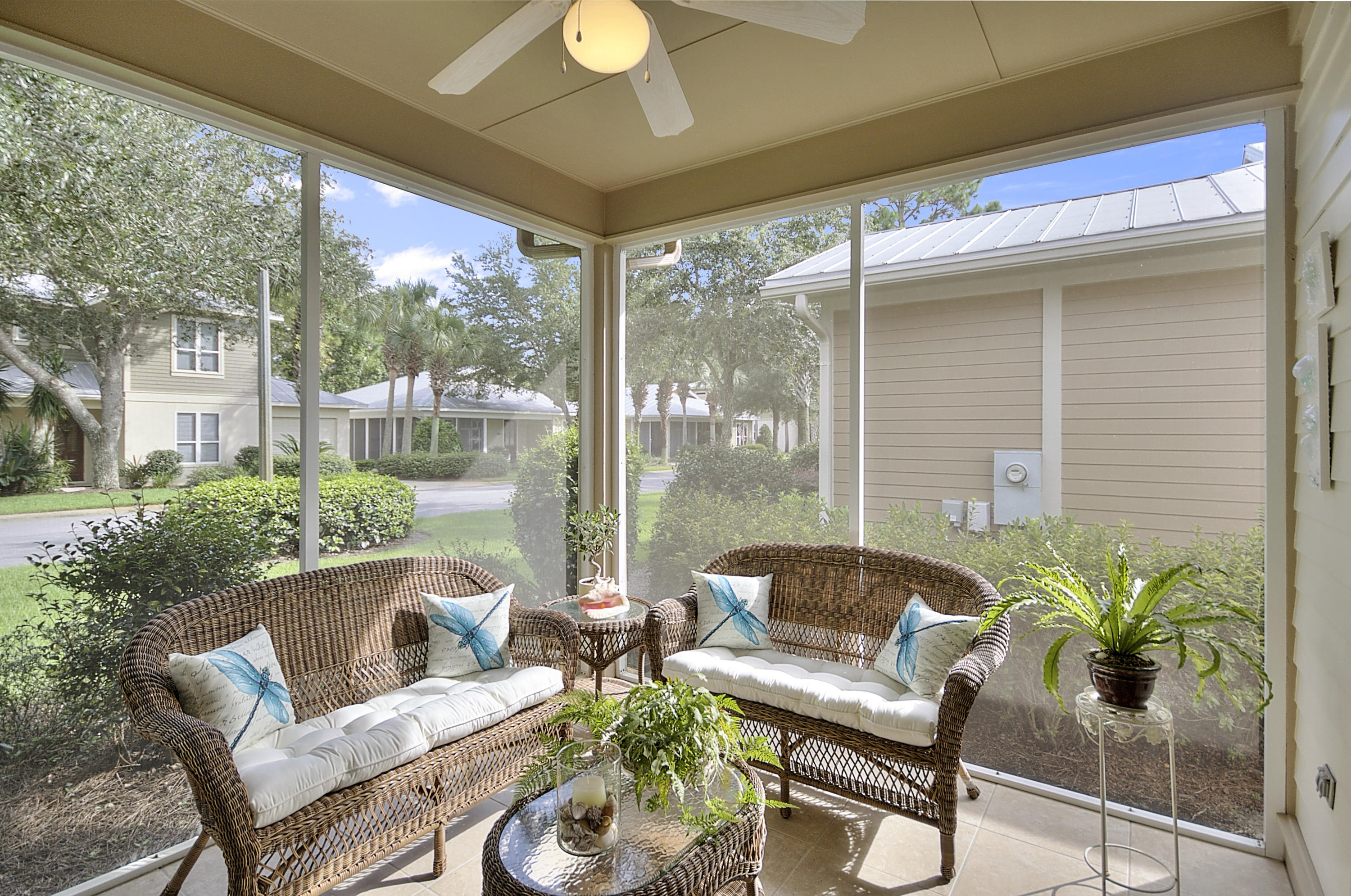 CRYSTAL LAKE AT SANDESTIN - Residential