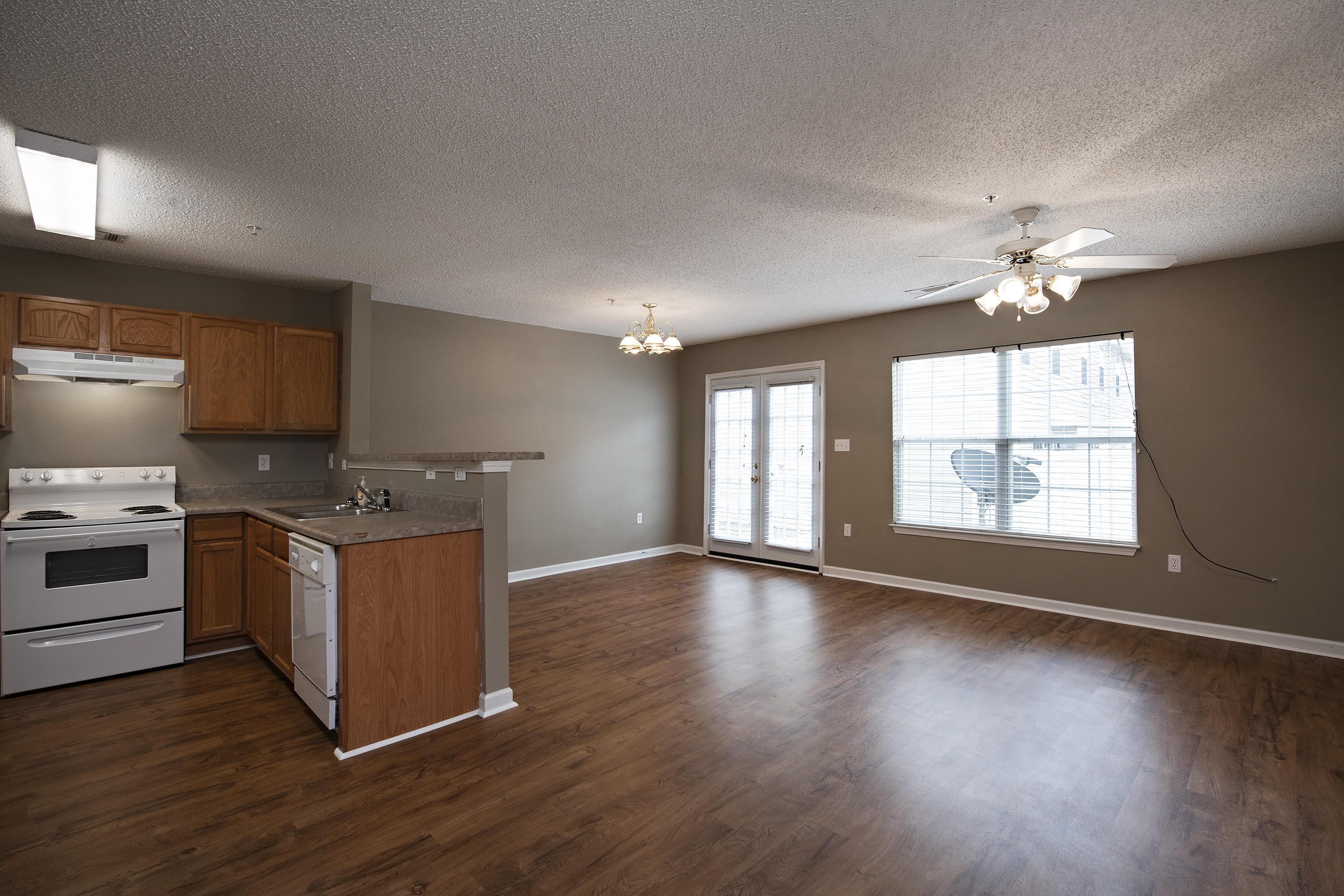 Back on Market ! Welcome to your freshly made-over home just near Crestview's town center. Great location for shopping, dining and easy access to 85 for commuting to Duke Field, Eglin and Hurlburt bases. New flooring throughout, new garage paint and opener. Interior of house was painted in 2017 and note the attention to detail, the closets are freshly painted, too. Ample closets, pantry in the kitchen and that ever so convenient half bath downstairs. Easy care lawn front and back with patio for outdoor enjoyment. .