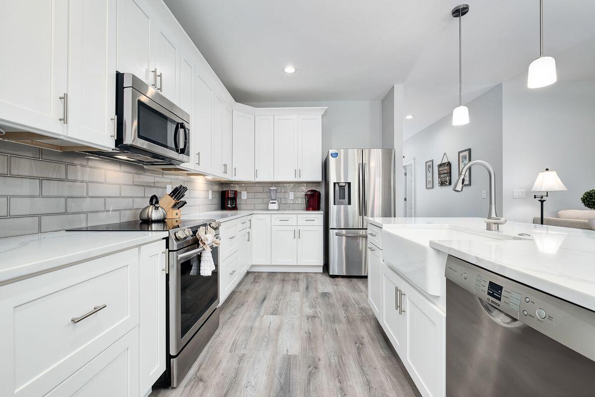 FRANGISTA BEACH 2ND ADDN - Residential