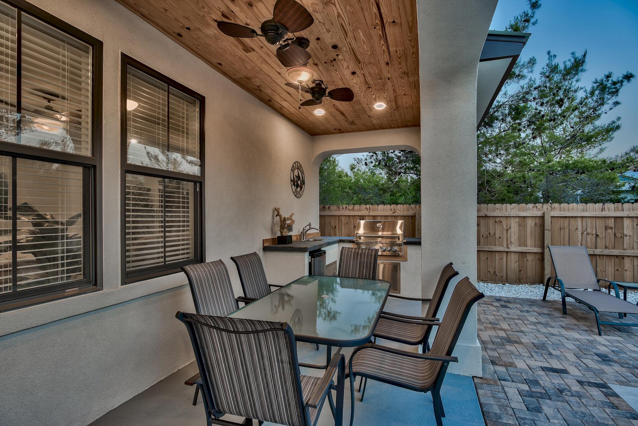 FRANGISTA BEACH 2ND ADDN - Residential