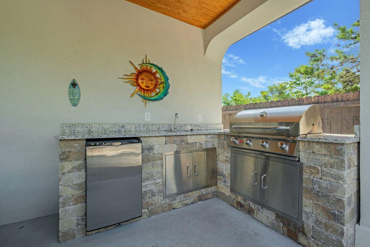 FRANGISTA BEACH 2ND ADDN - Residential