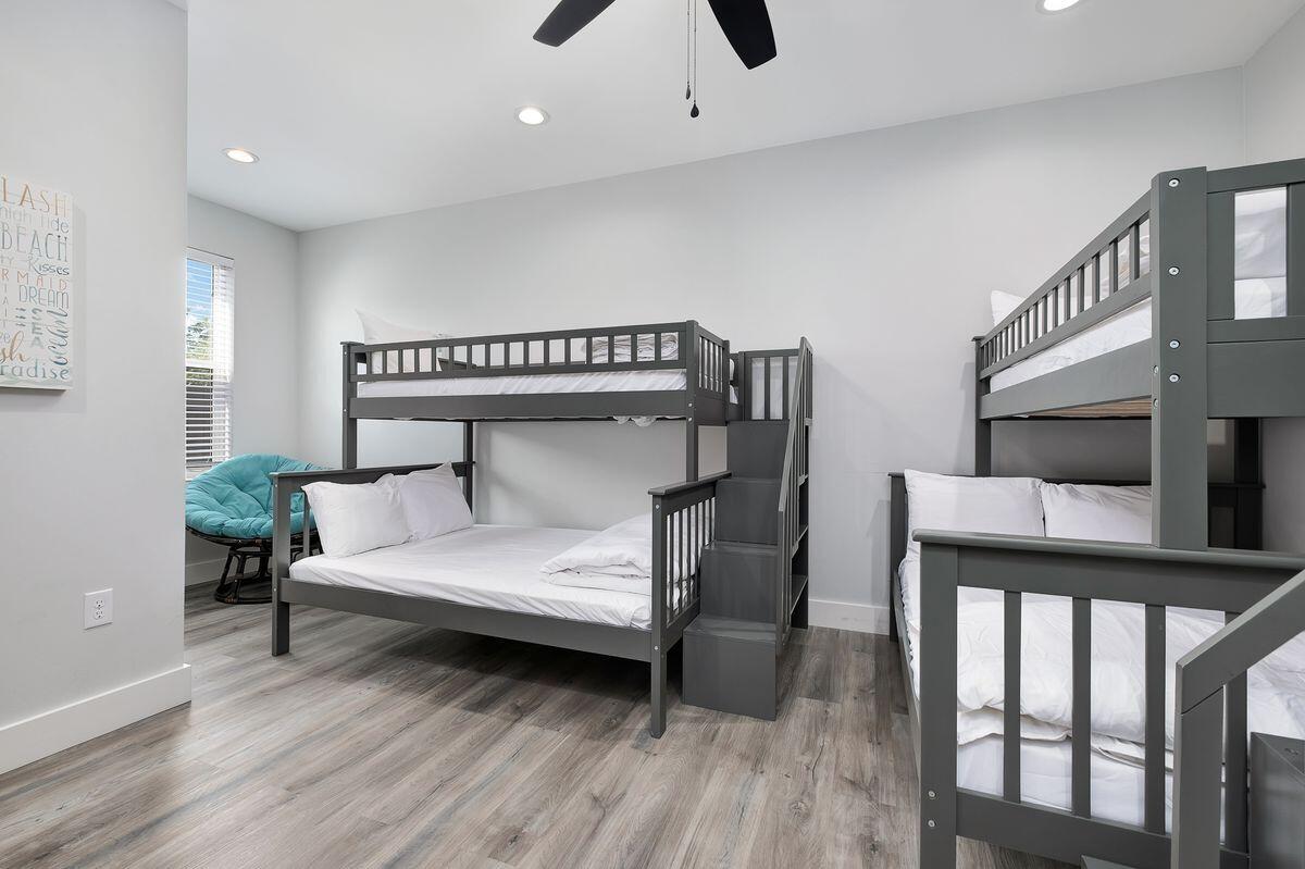 FRANGISTA BEACH 2ND ADDN - Residential