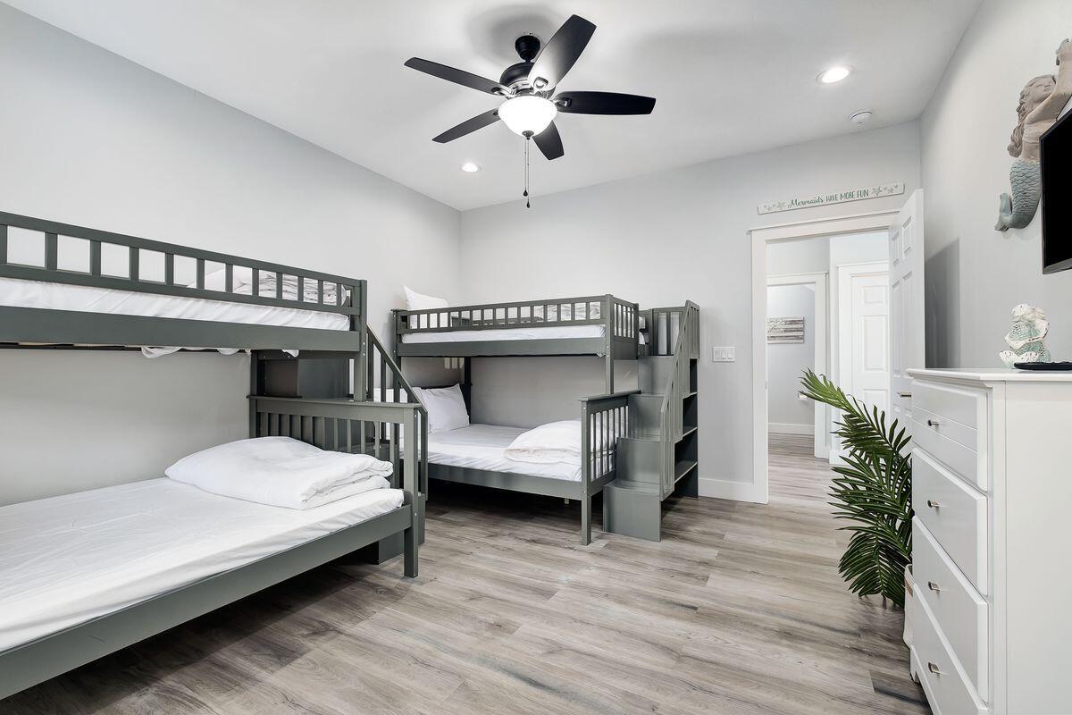 FRANGISTA BEACH 2ND ADDN - Residential