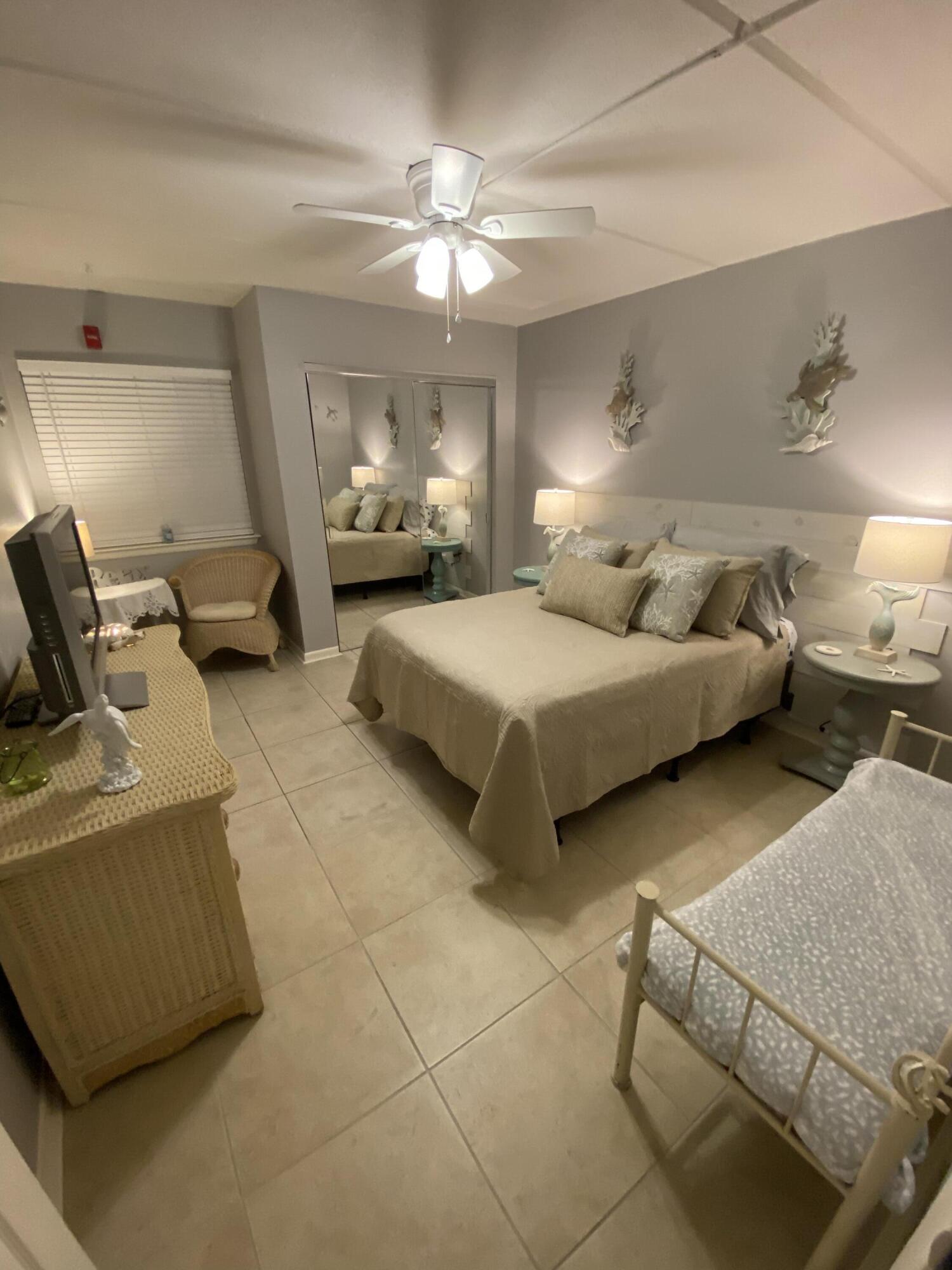 CEDARS CONDO - Residential Lease