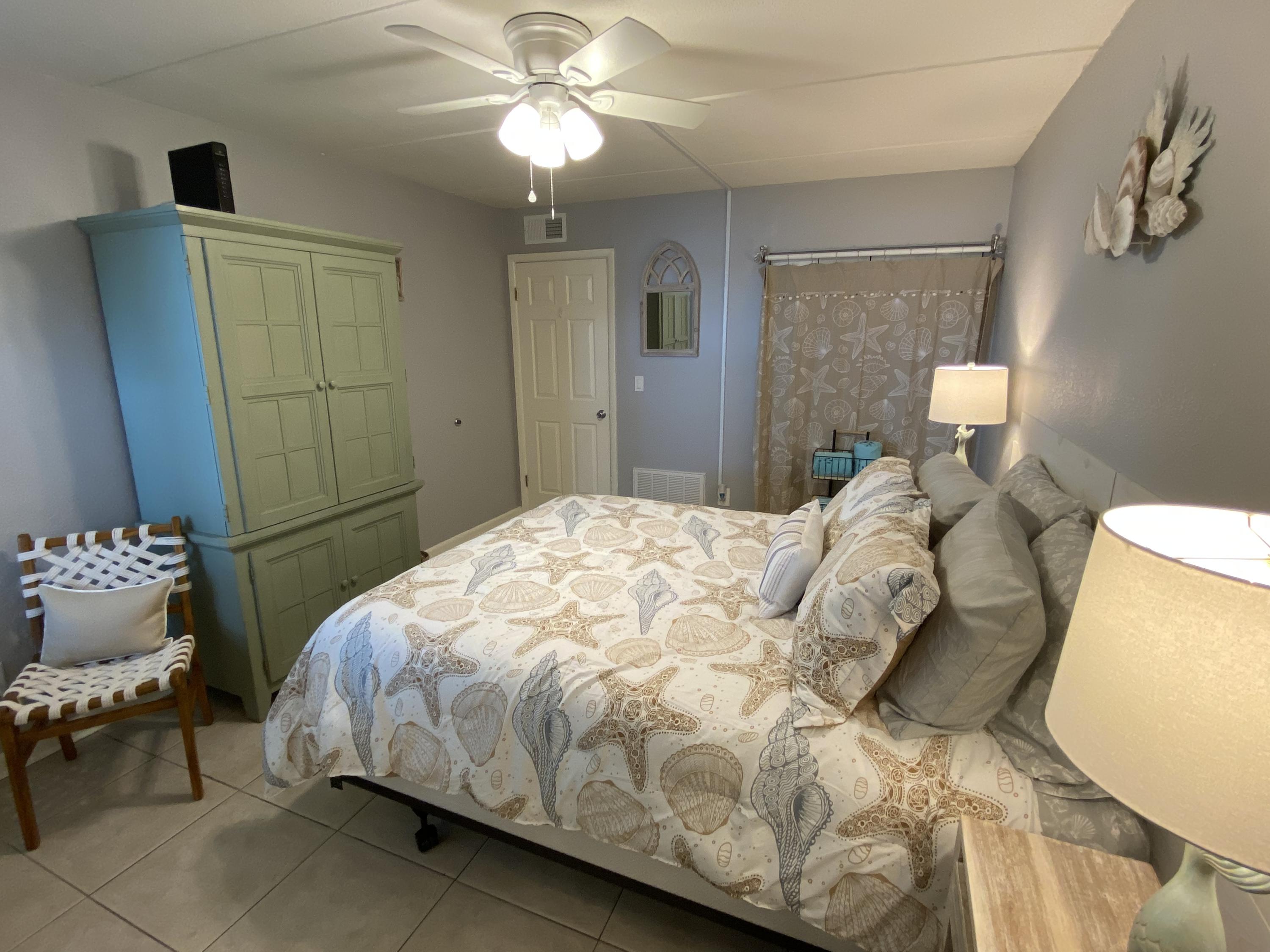 CEDARS CONDO - Residential Lease