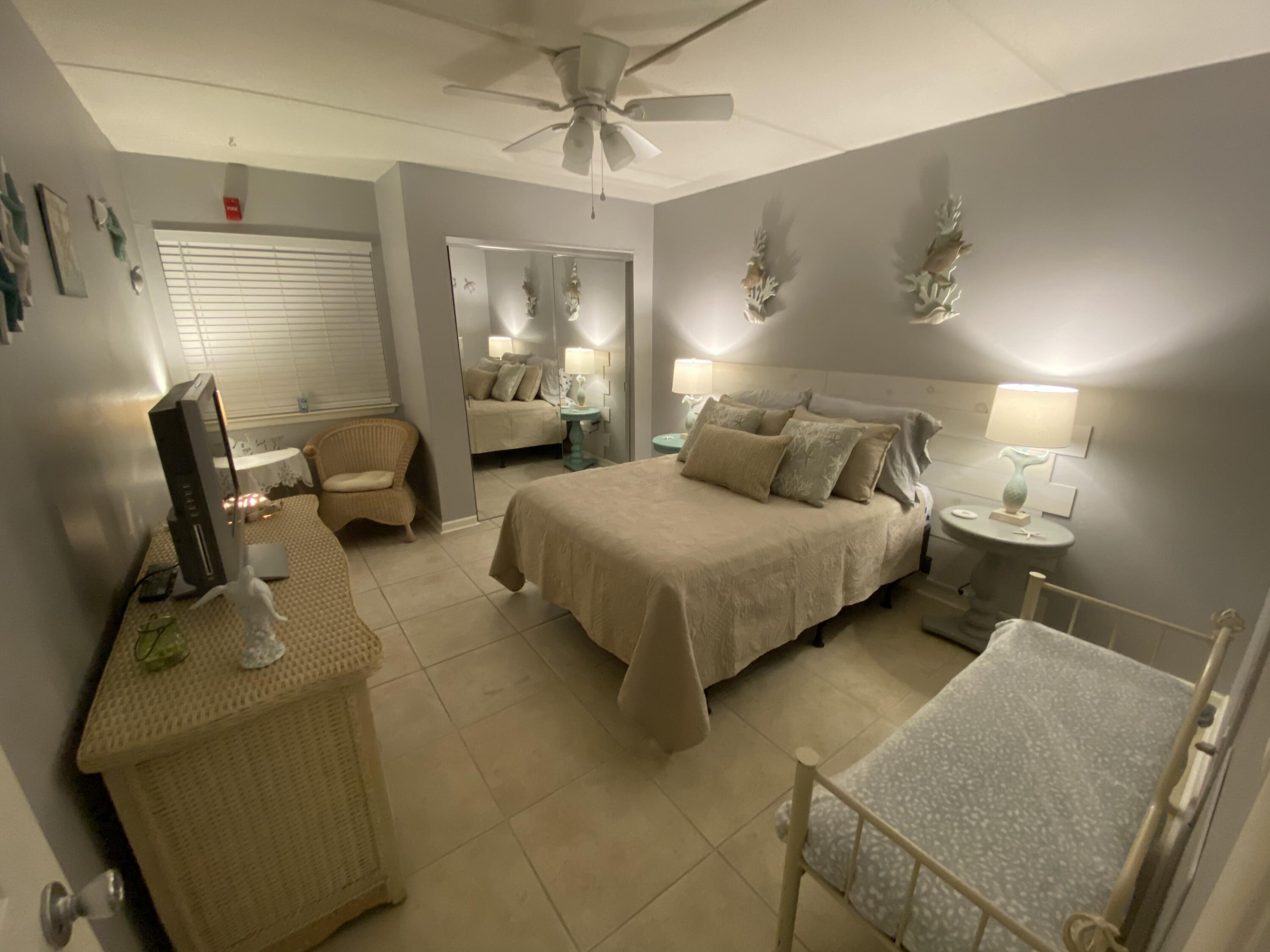 CEDARS CONDO - Residential Lease