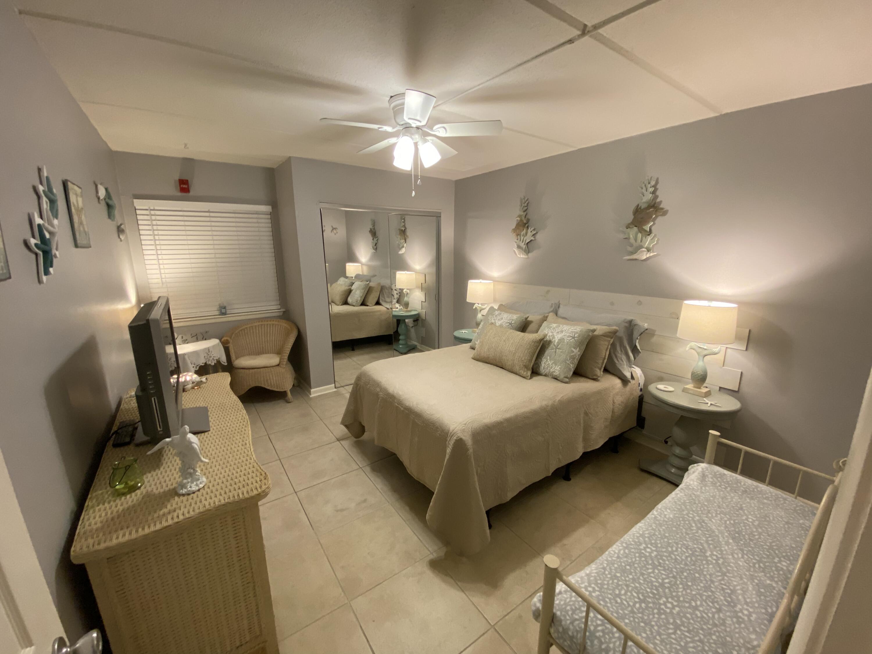 CEDARS CONDO - Residential Lease