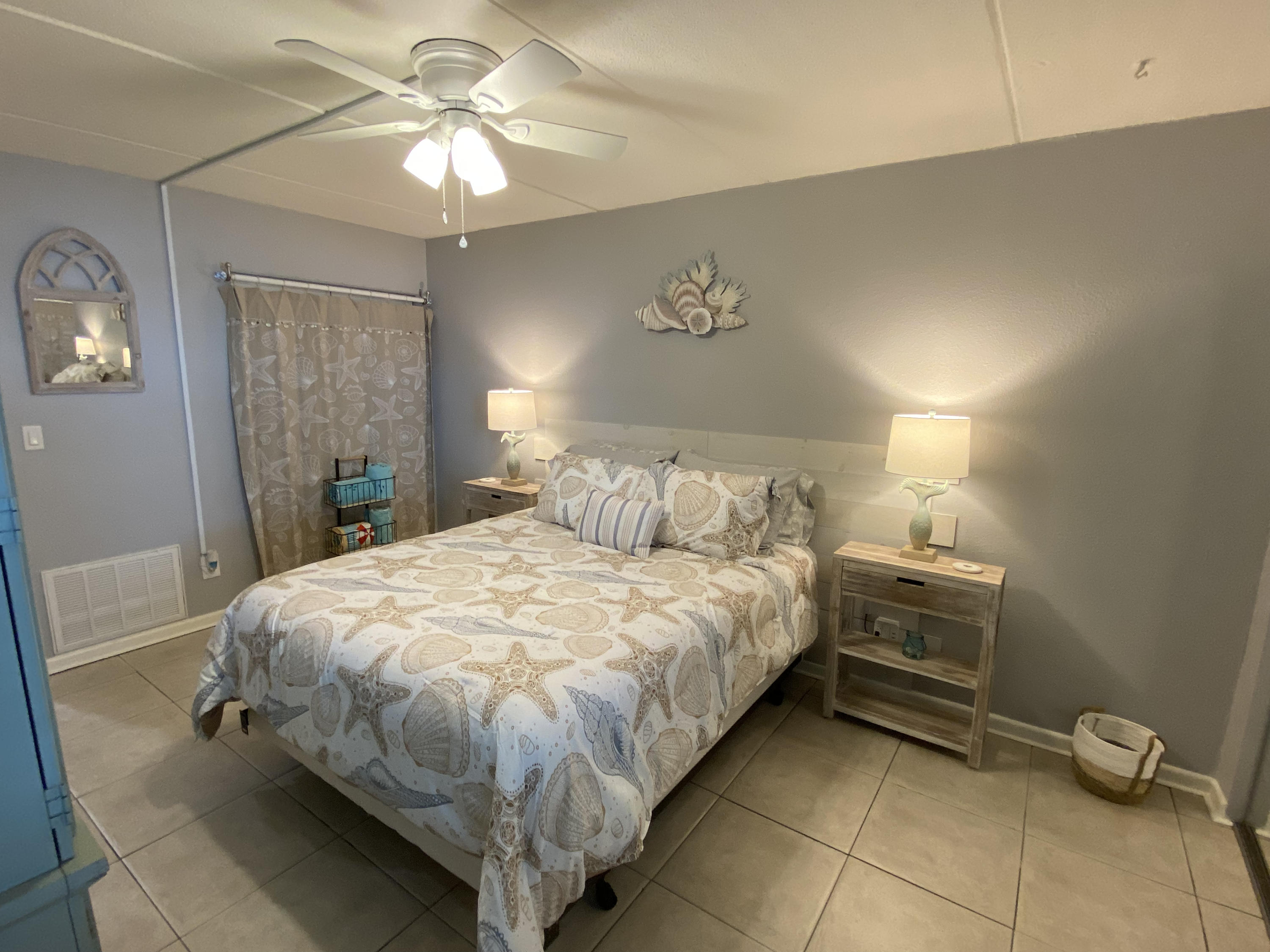 CEDARS CONDO - Residential Lease