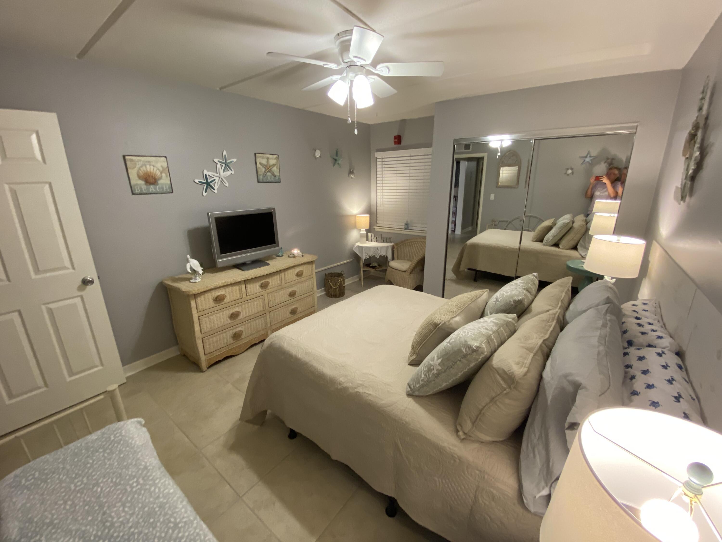 CEDARS CONDO - Residential Lease