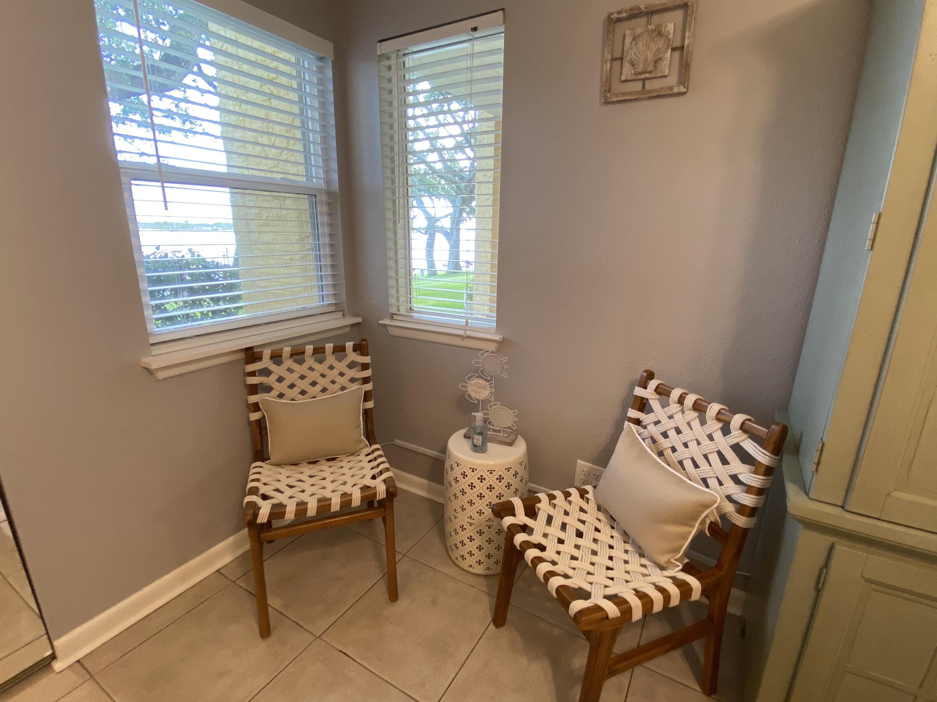 CEDARS CONDO - Residential Lease