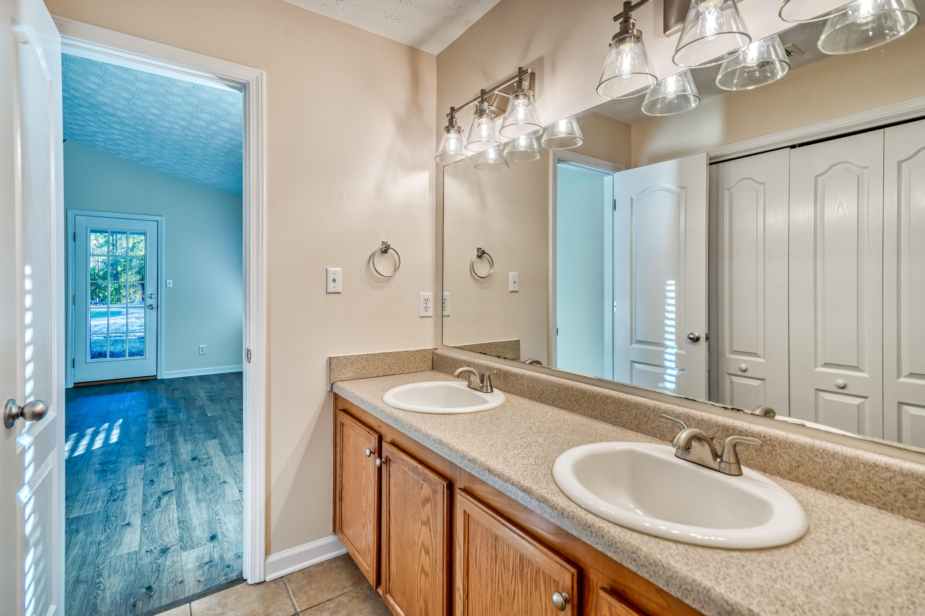 MALLET BAYOU S/D - Residential Lease