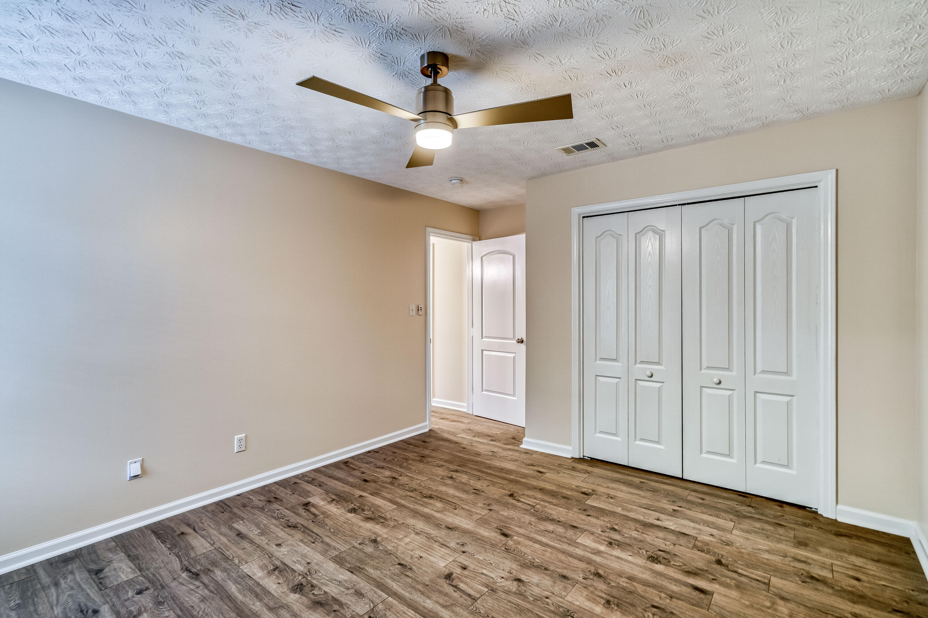 MALLET BAYOU S/D - Residential Lease