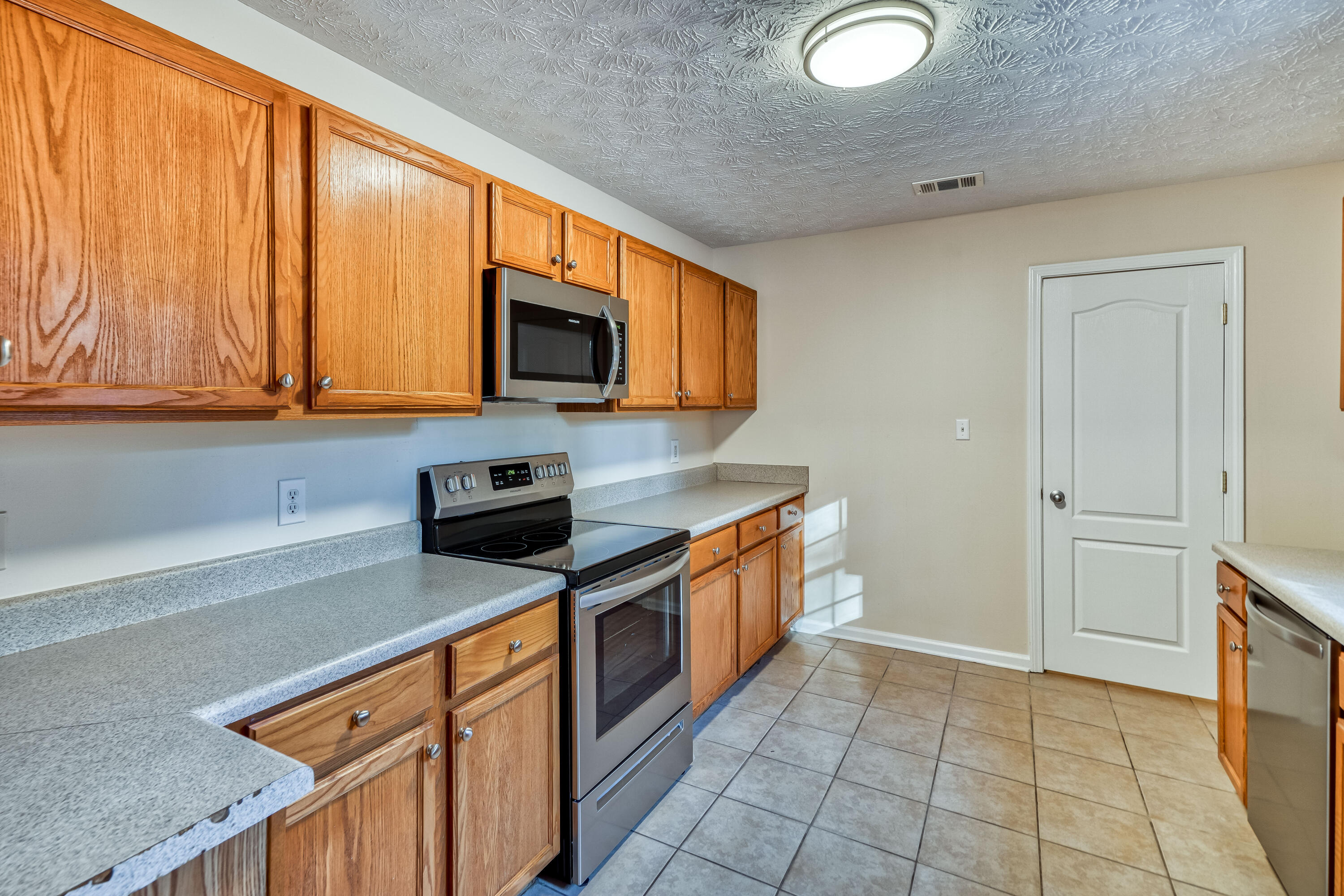 MALLET BAYOU S/D - Residential Lease