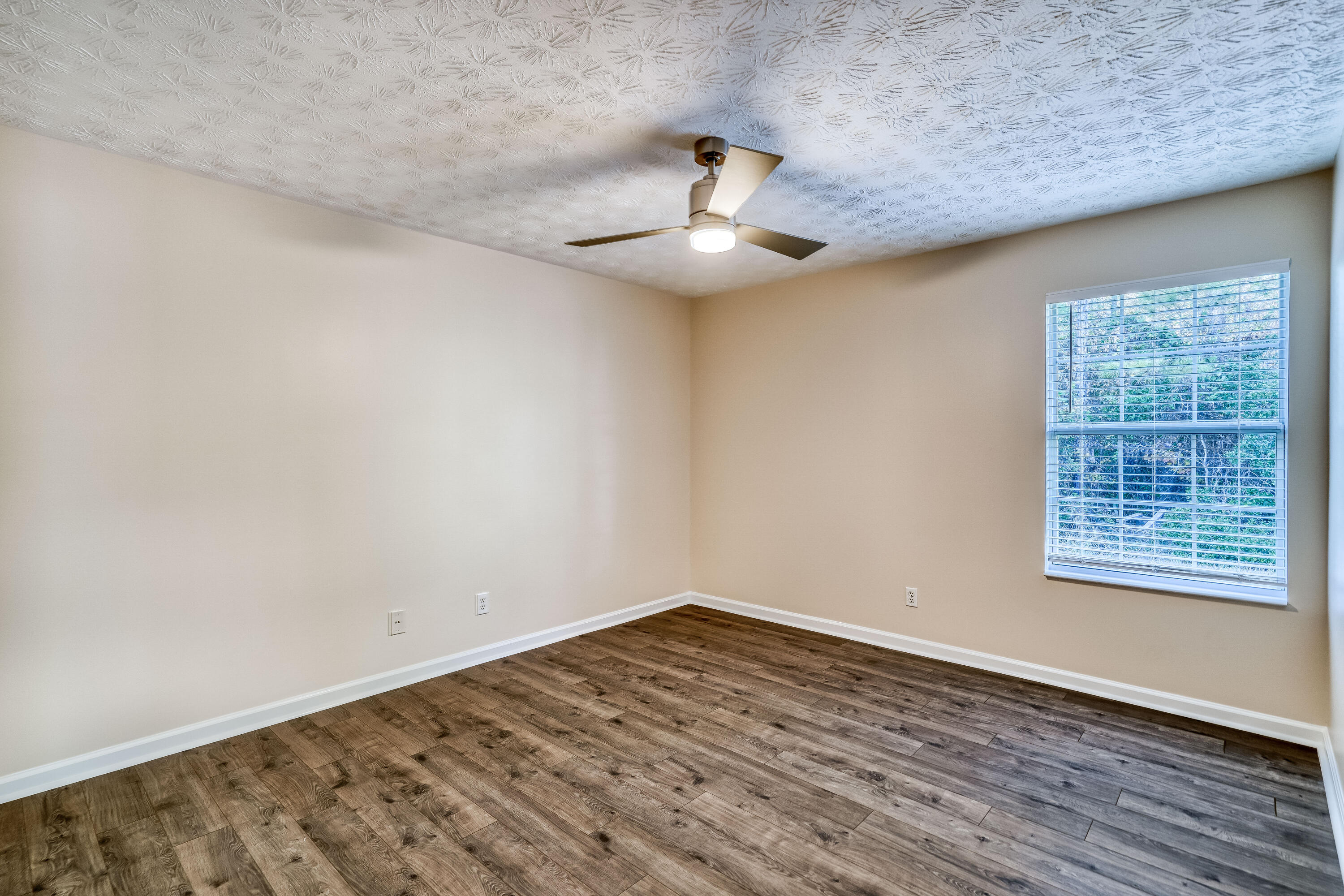 MALLET BAYOU S/D - Residential Lease