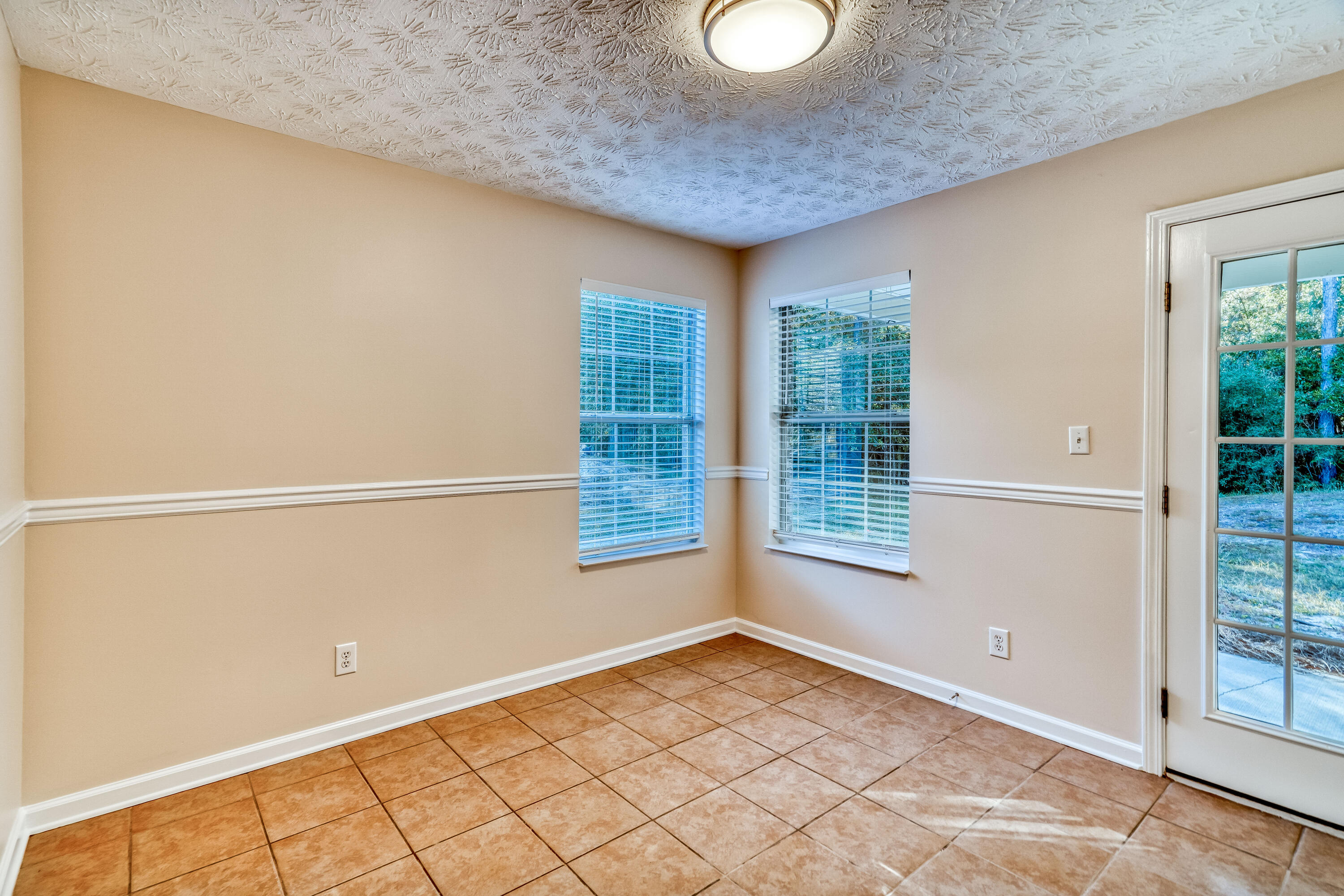 MALLET BAYOU S/D - Residential Lease