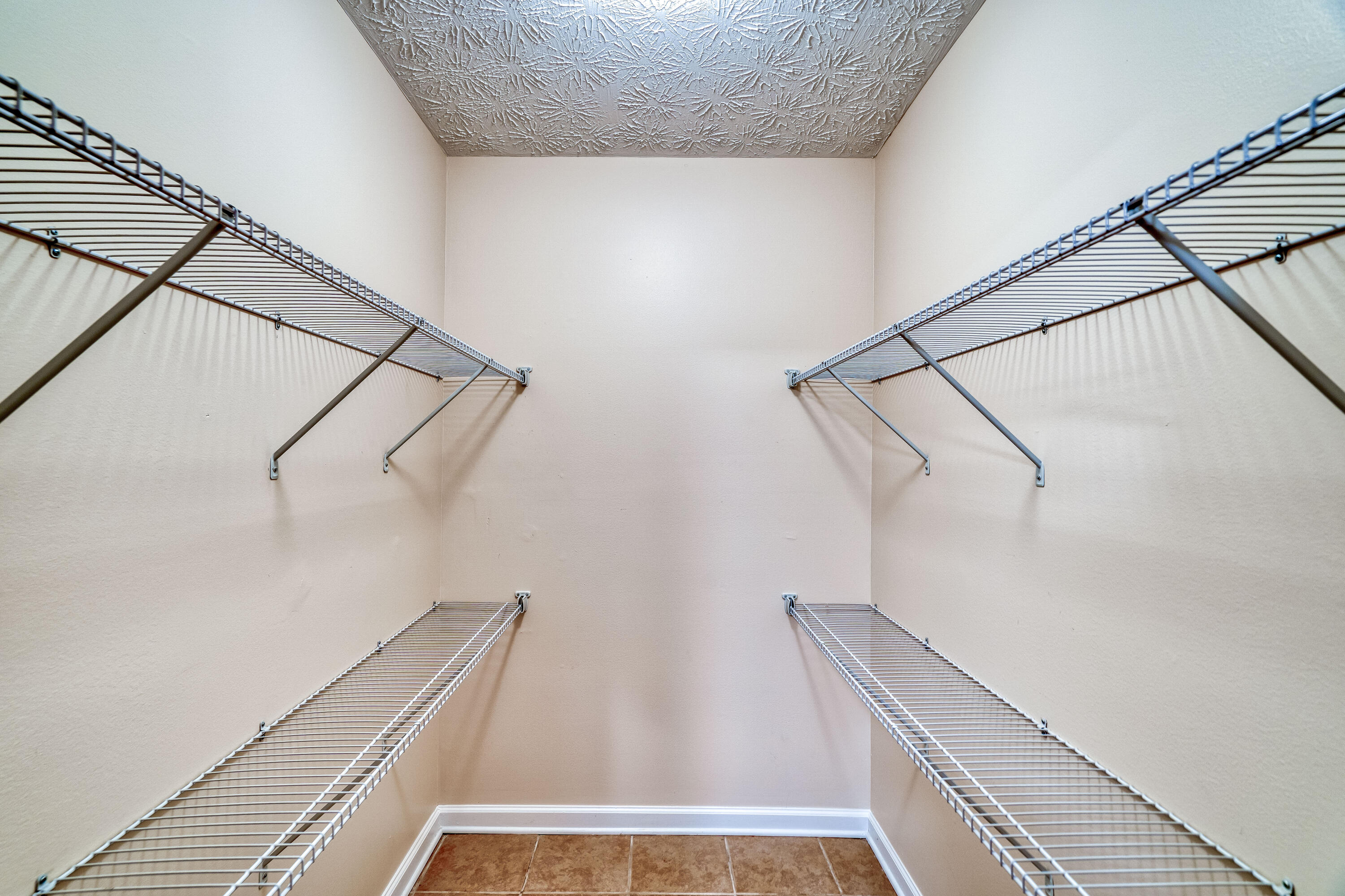 MALLET BAYOU S/D - Residential Lease