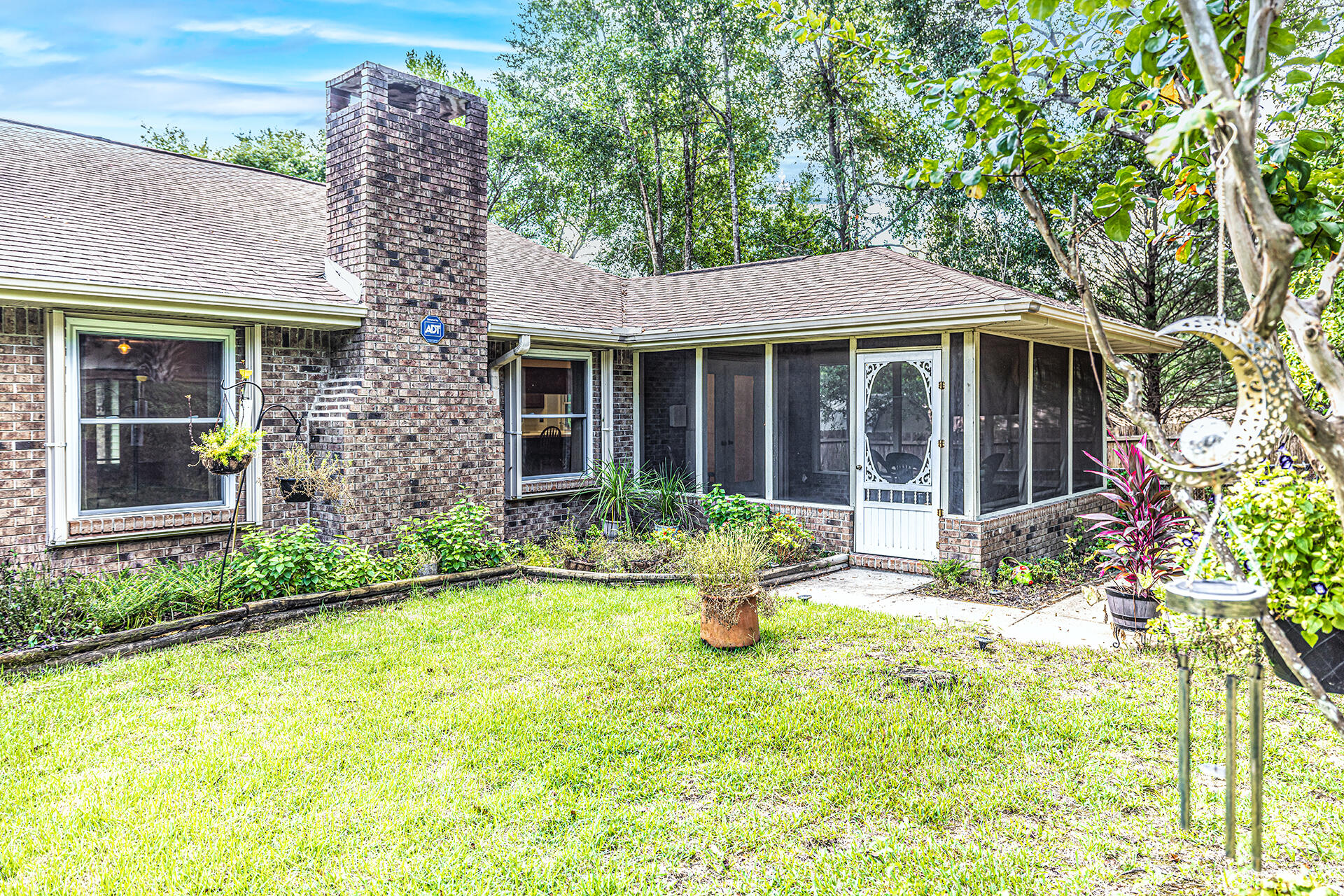 EDGEWATER VILLAGE NORTH - Residential