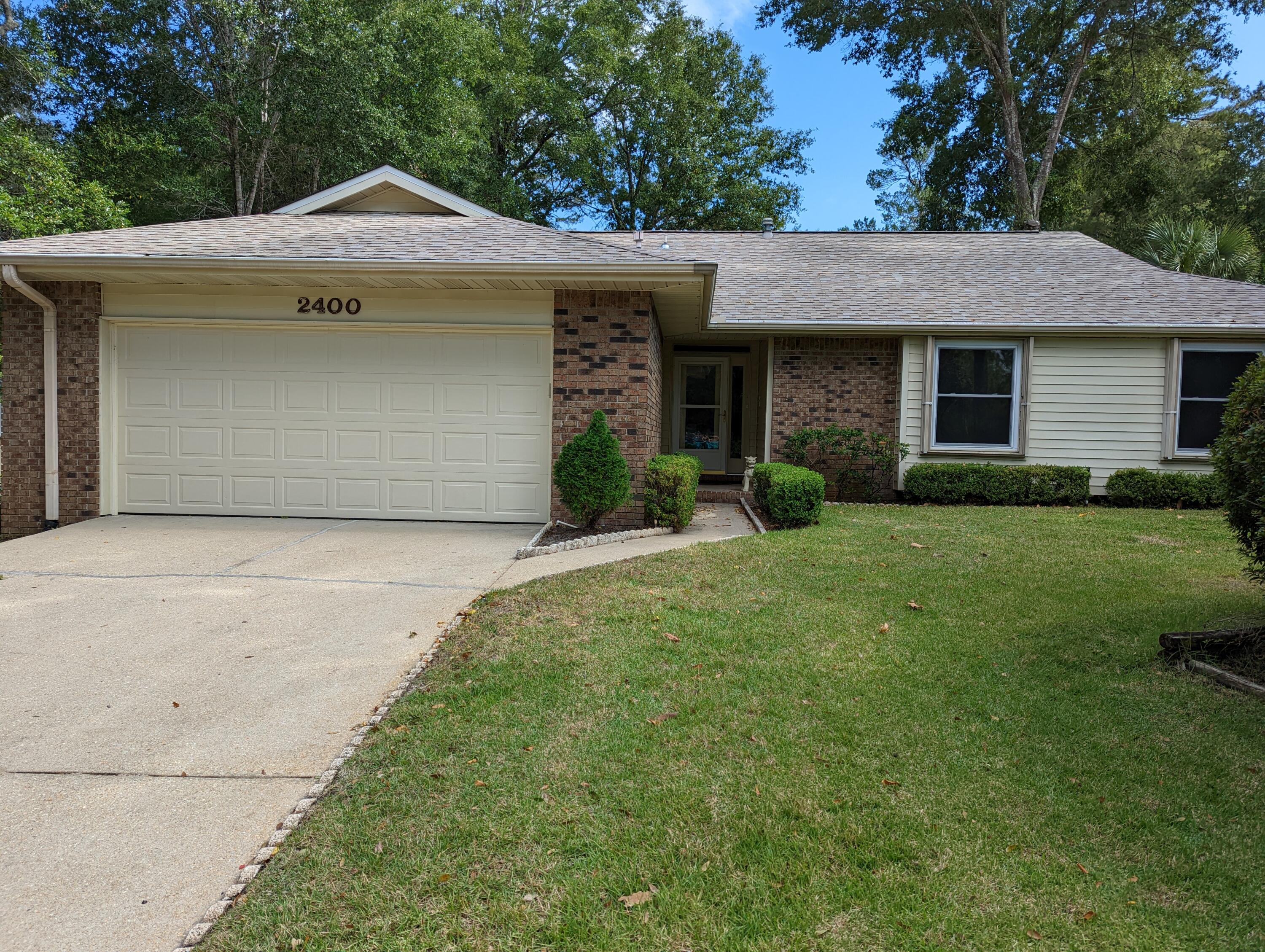 EDGEWATER VILLAGE NORTH - Residential