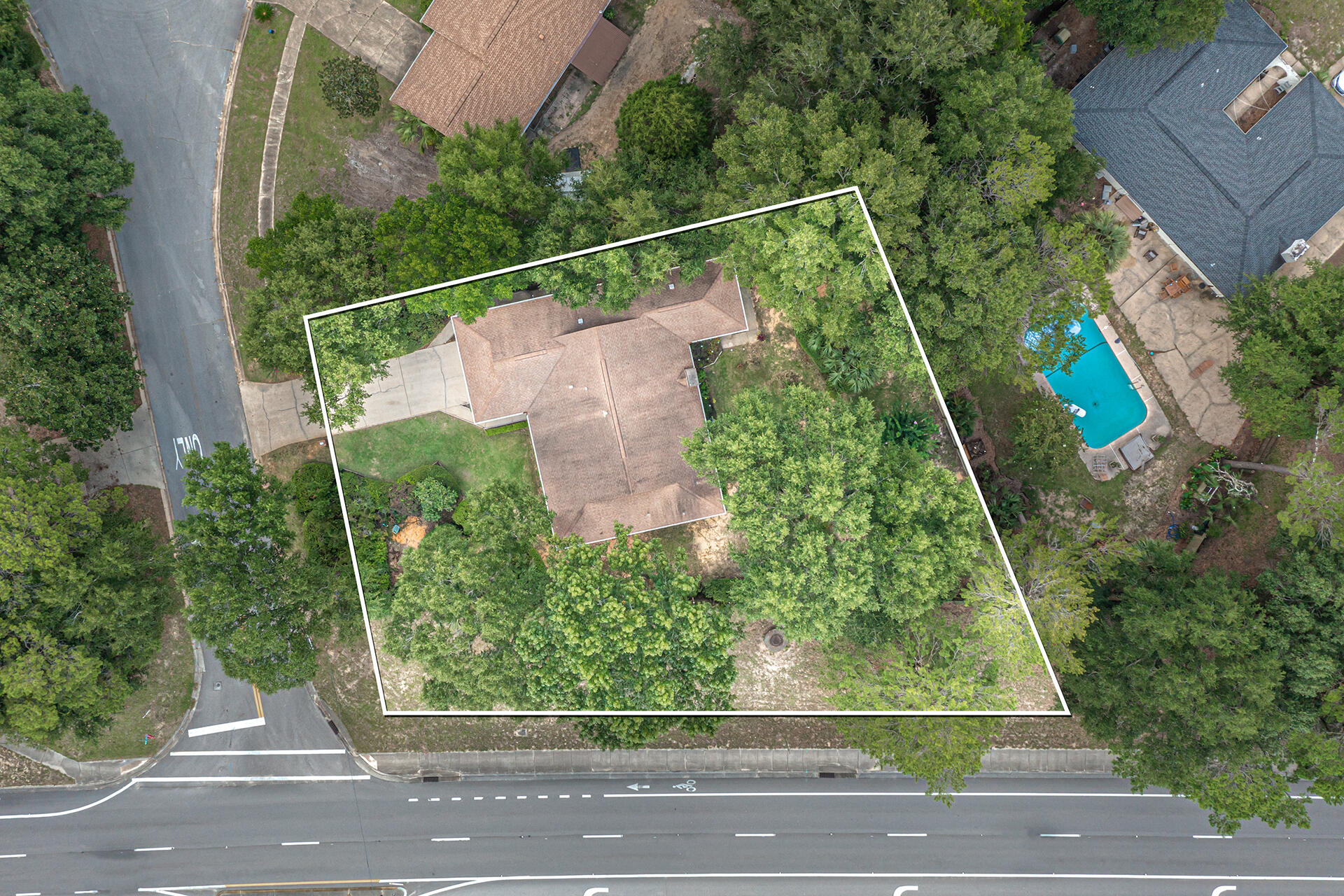 EDGEWATER VILLAGE NORTH - Residential