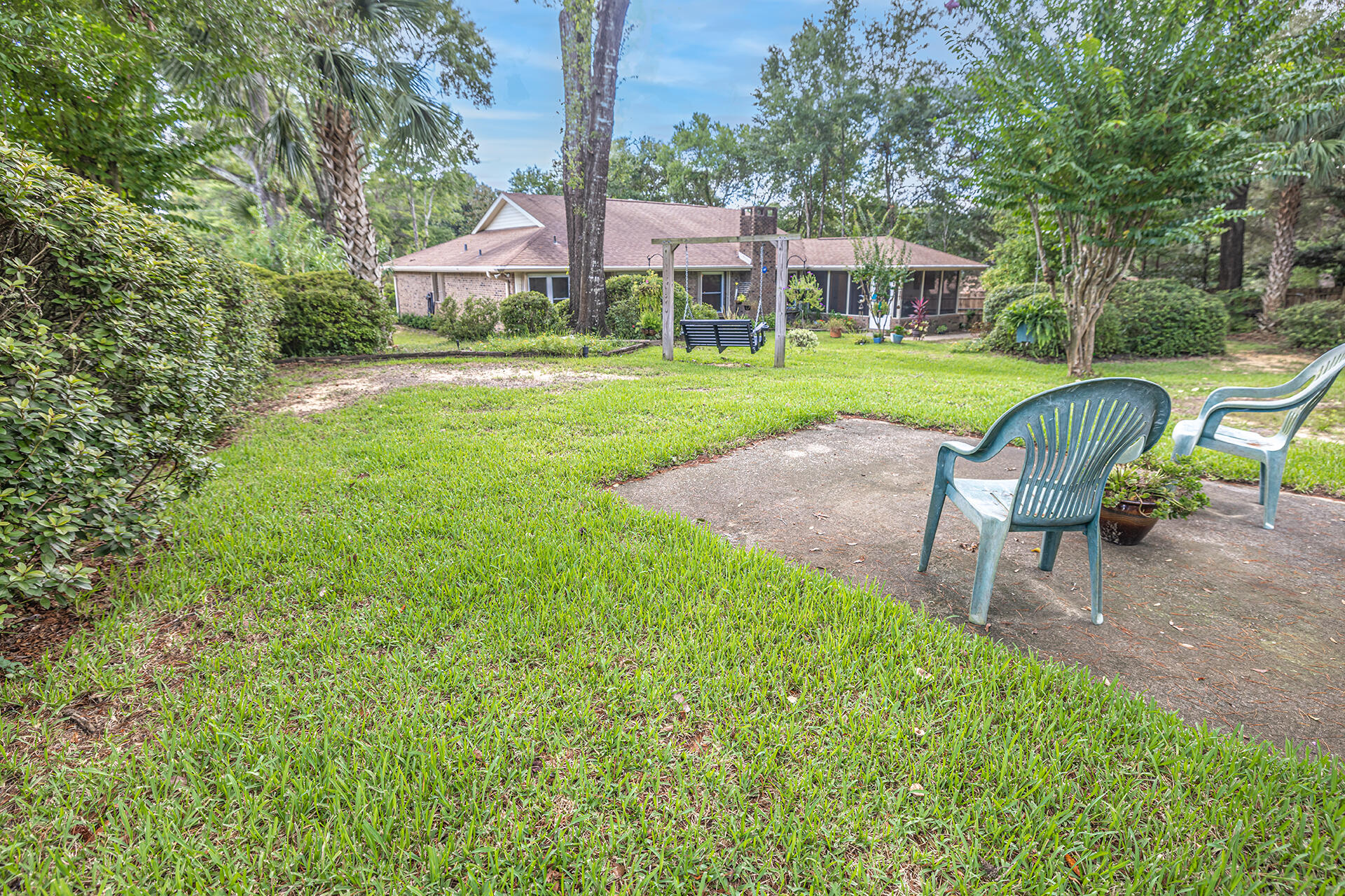 EDGEWATER VILLAGE NORTH - Residential