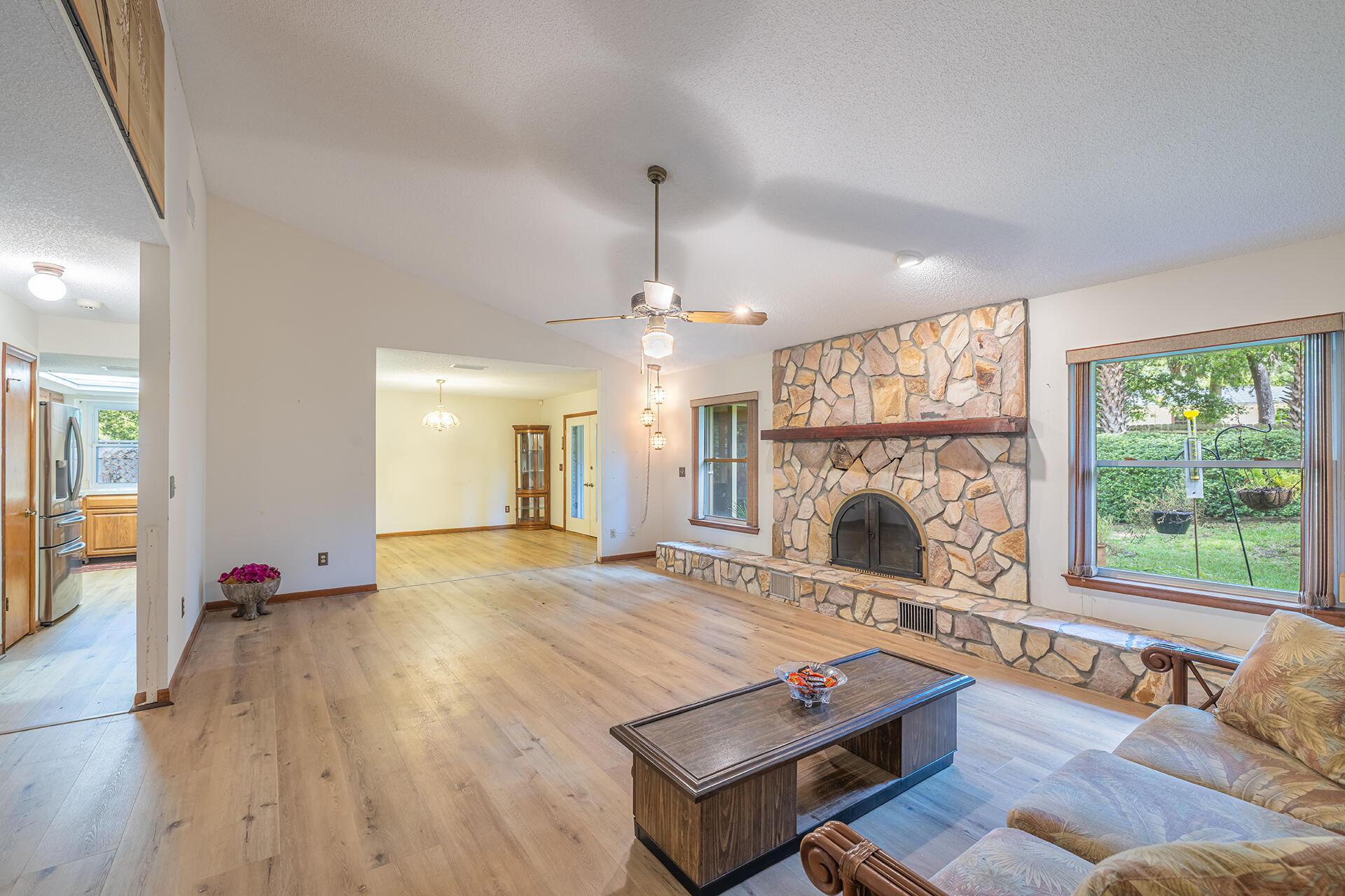 EDGEWATER VILLAGE NORTH - Residential