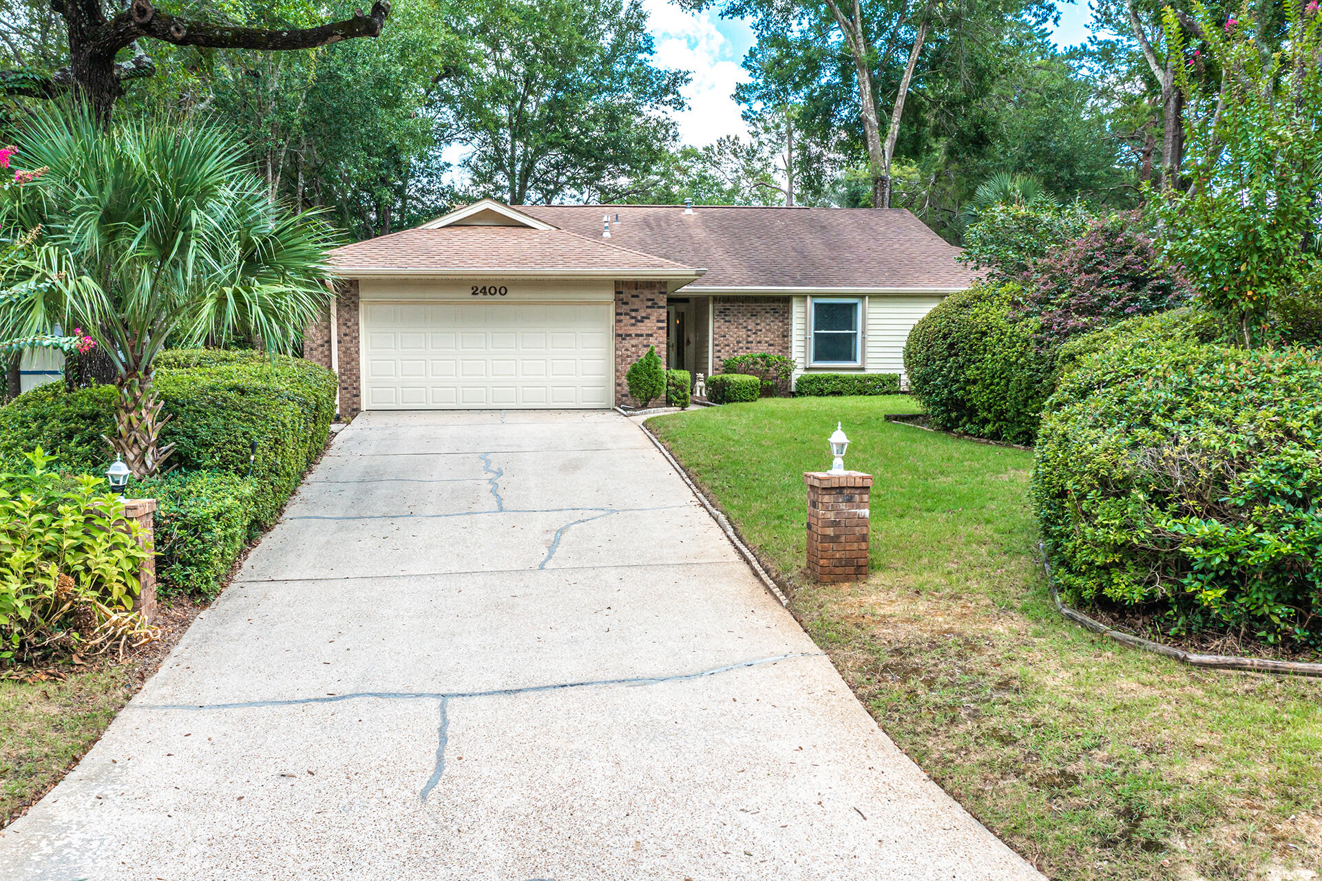 EDGEWATER VILLAGE NORTH - Residential