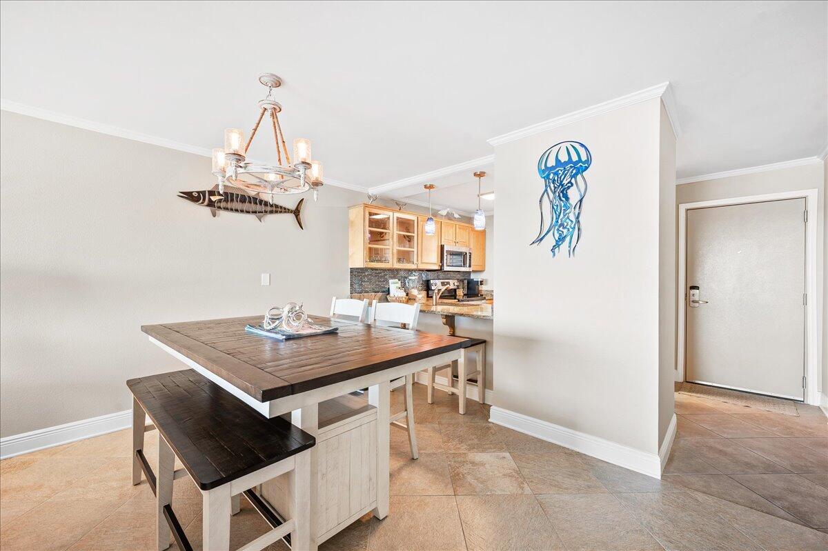 ISLANDER CONDO - Residential