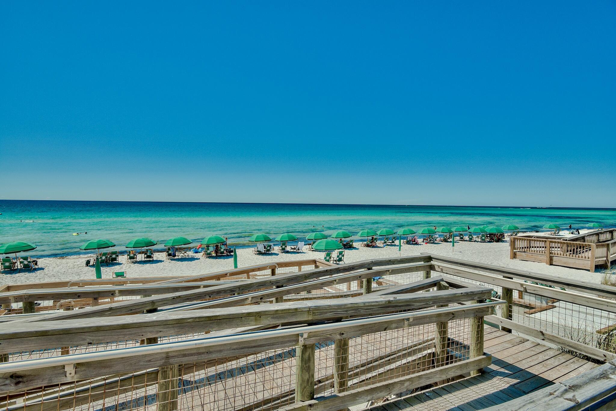 ISLANDER CONDO - Residential