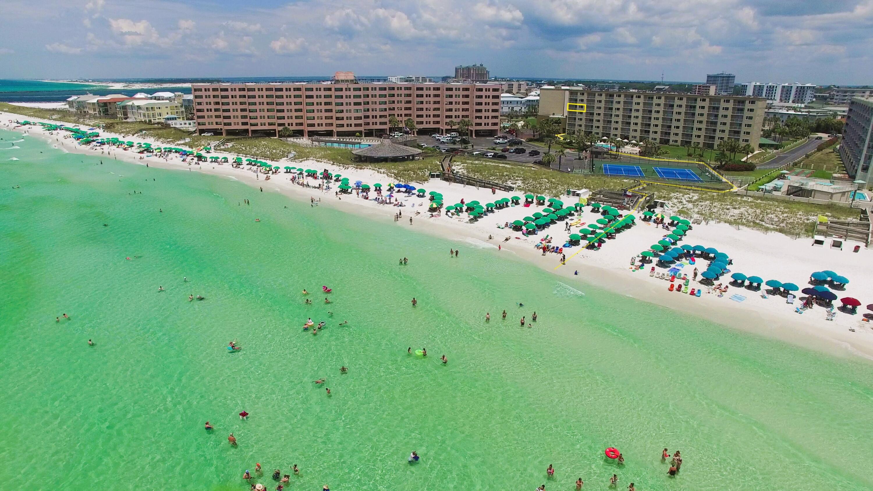 ISLANDER CONDO - Residential