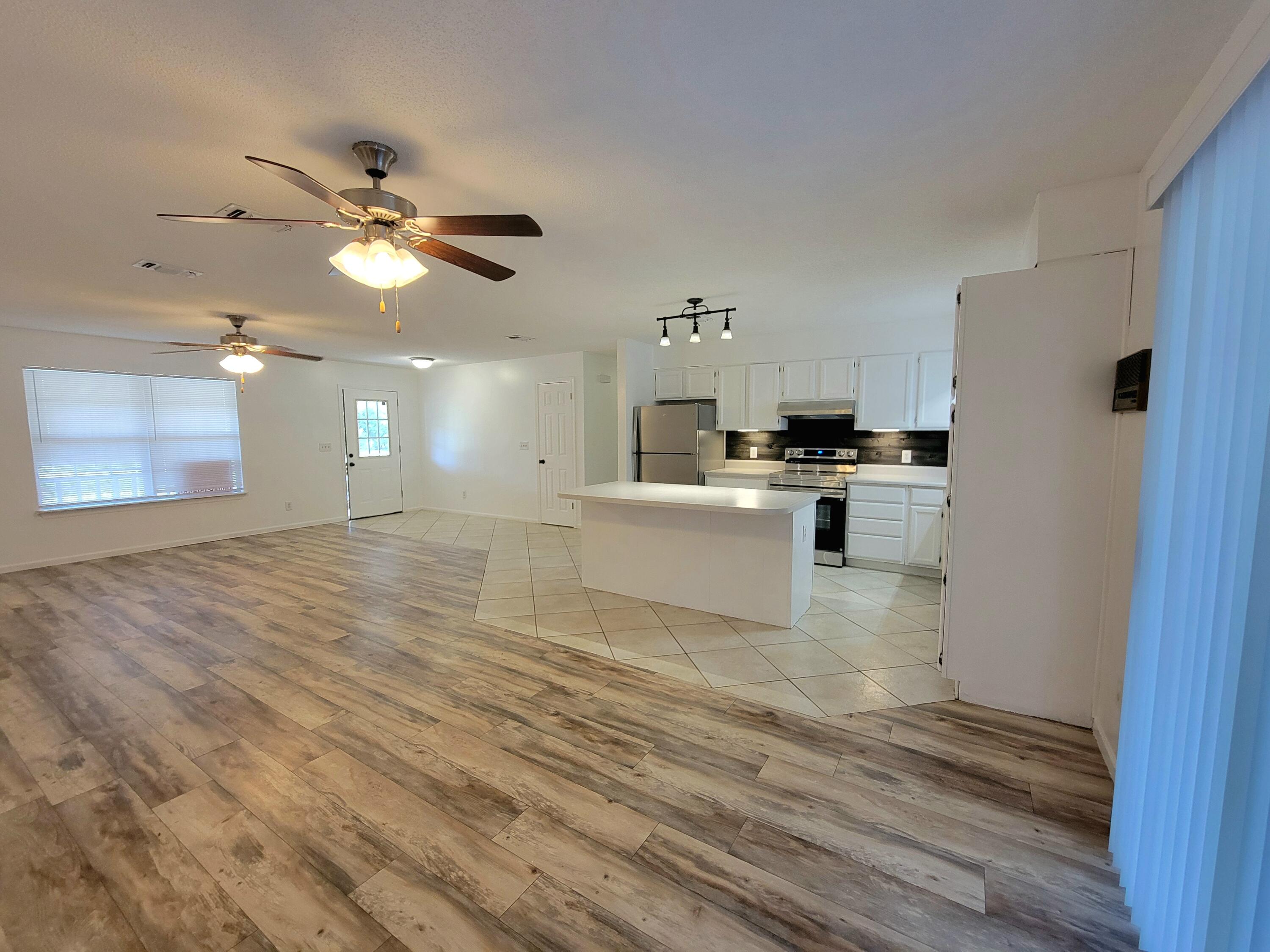 MOSSY COVE - Residential