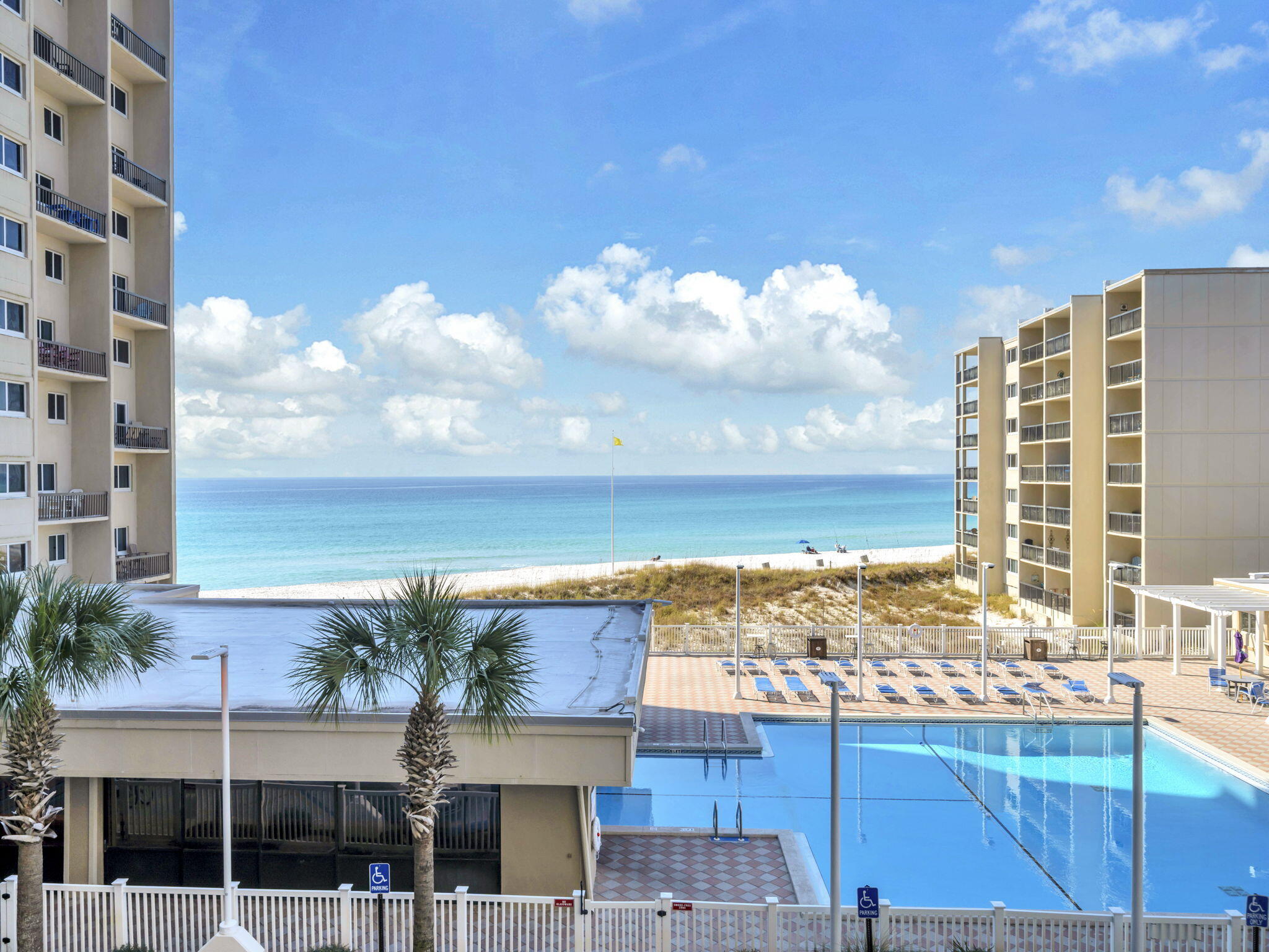 PINNACLE PORT - Residential