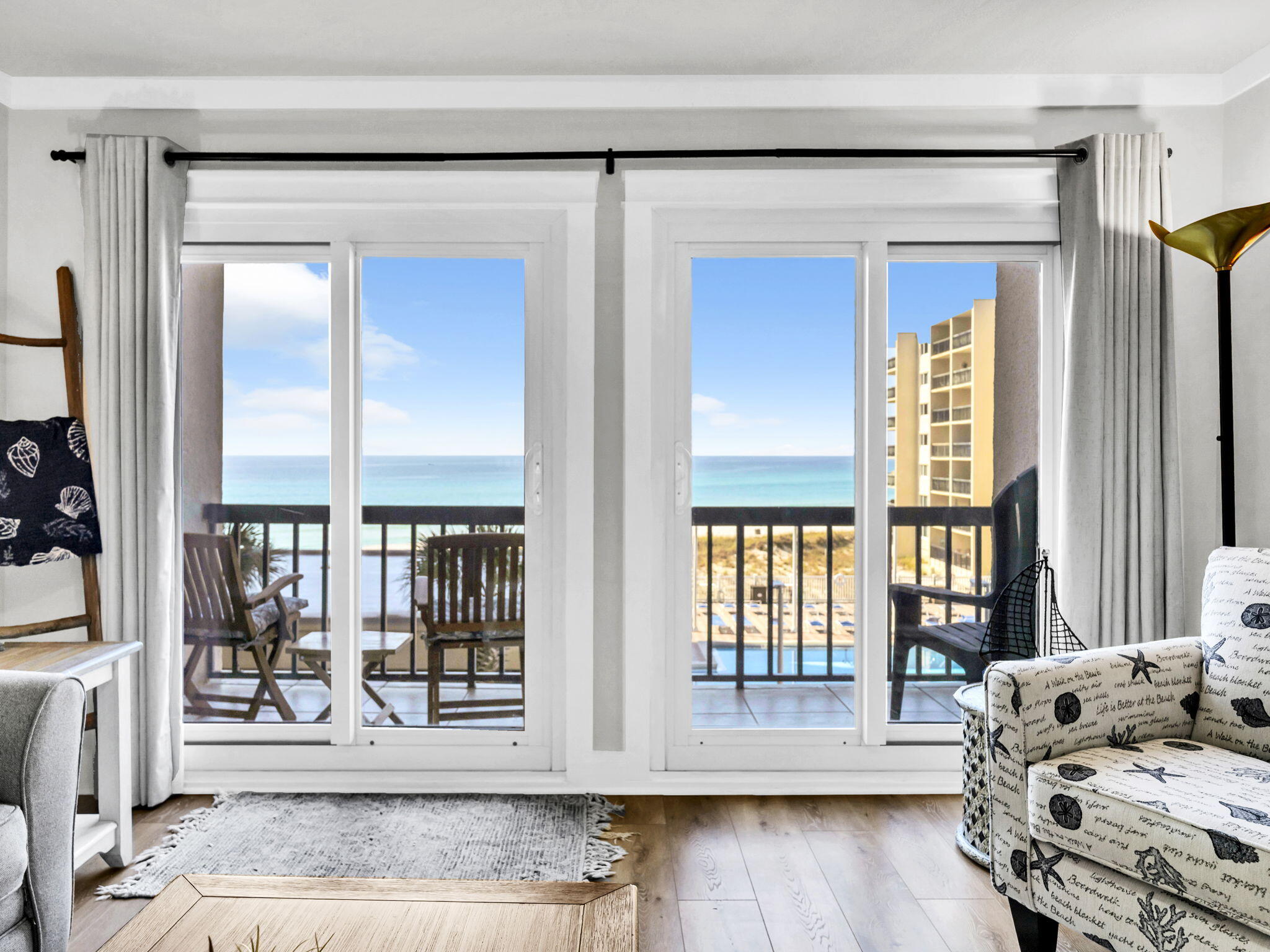 PINNACLE PORT - Residential