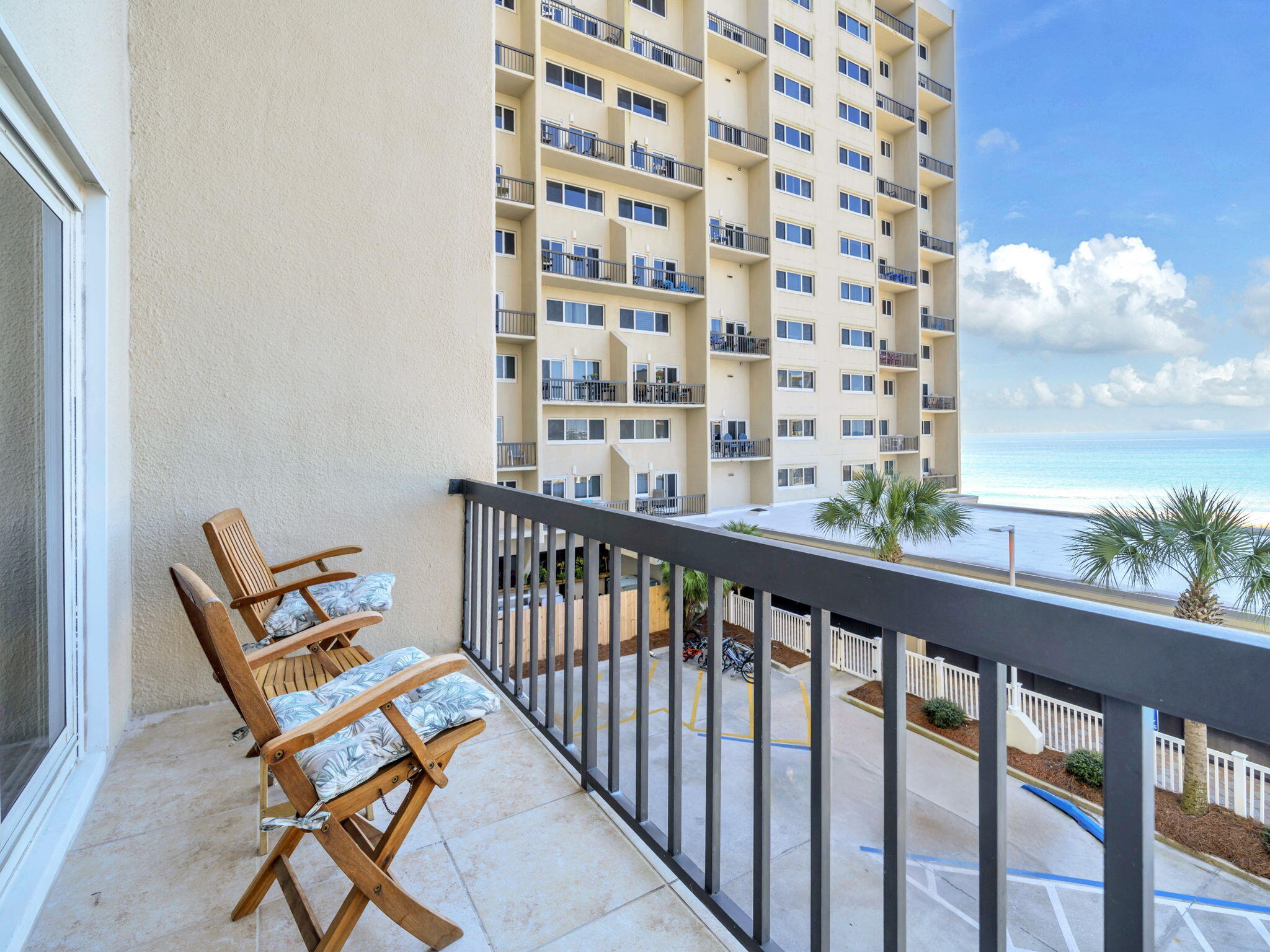 PINNACLE PORT - Residential