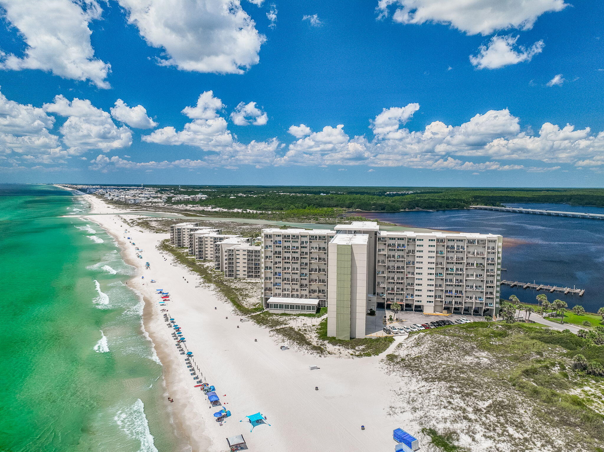 PINNACLE PORT - Residential