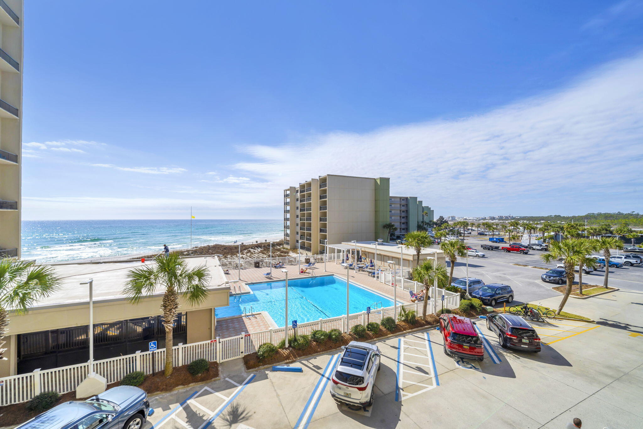 PINNACLE PORT - Residential