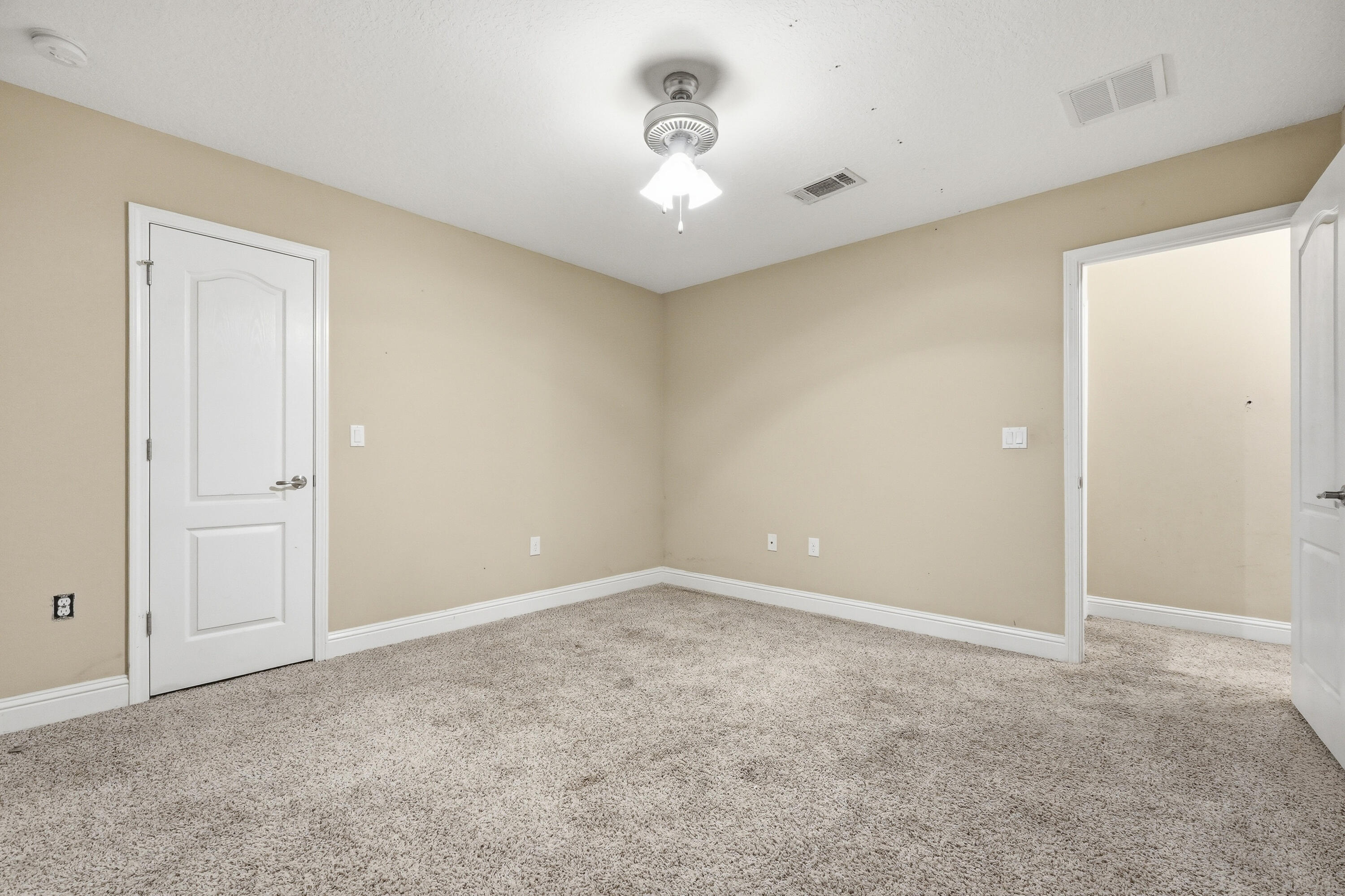 THE MEADOWS - Residential