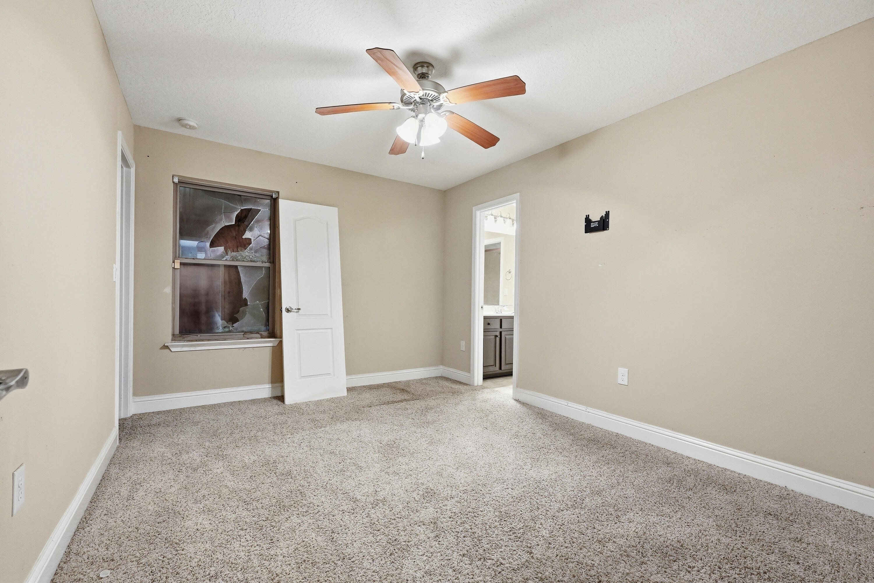 THE MEADOWS - Residential