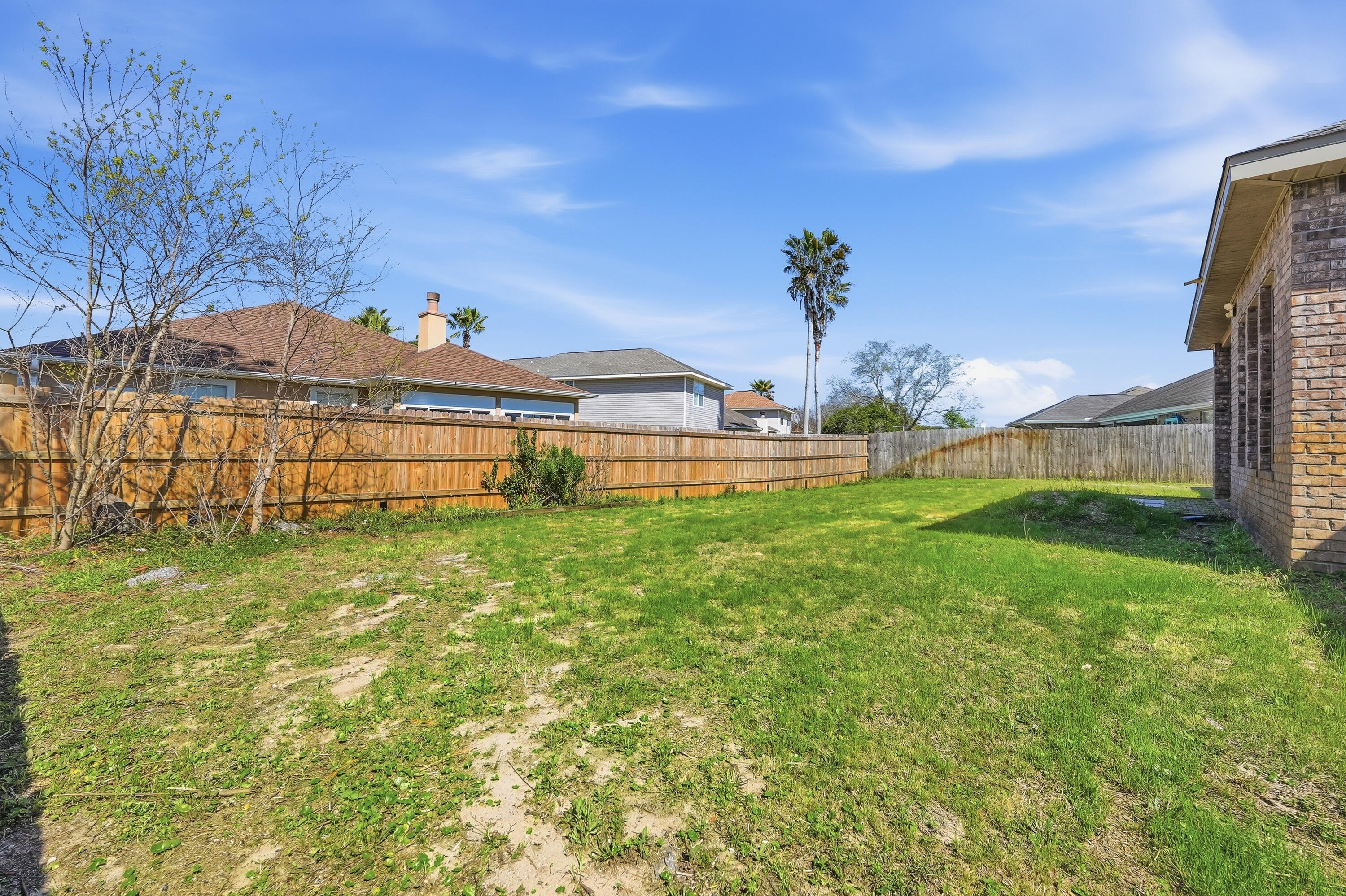 THE MEADOWS - Residential