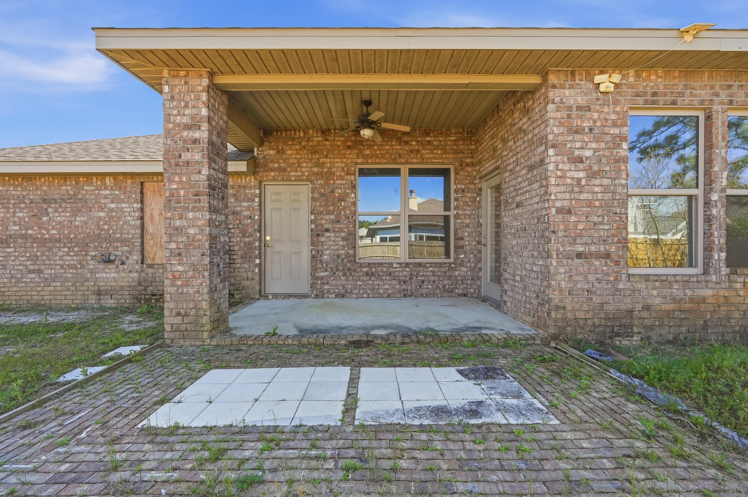 THE MEADOWS - Residential